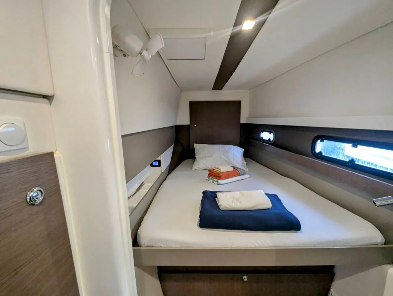 Image slide 241422