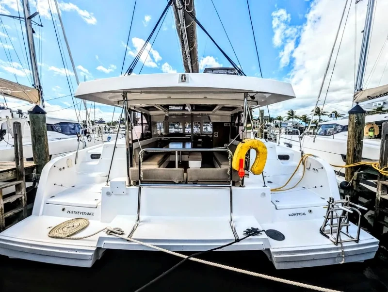 Bali Catspace OW PÜRRSEVERANCE boat image