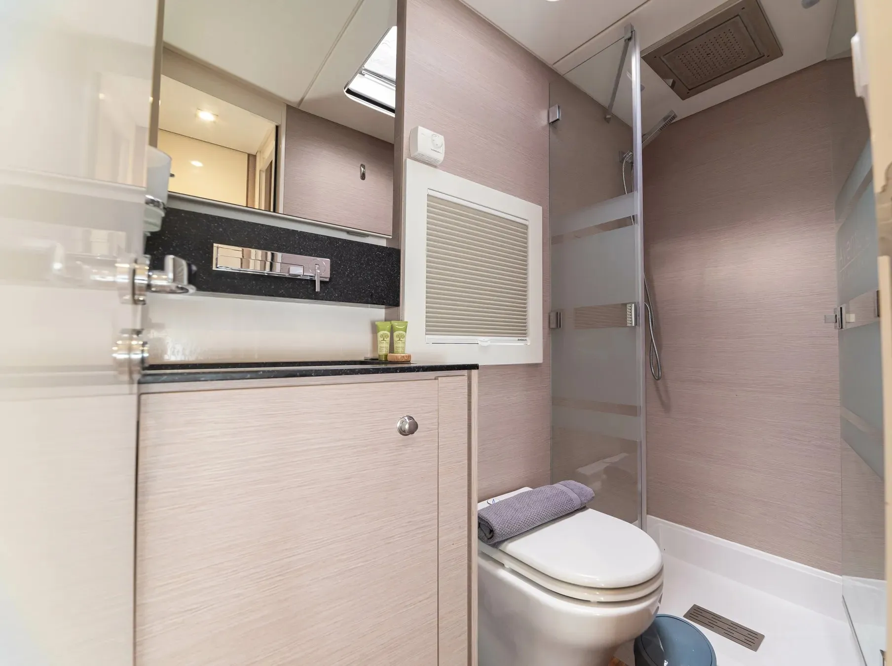 Image slide 241597