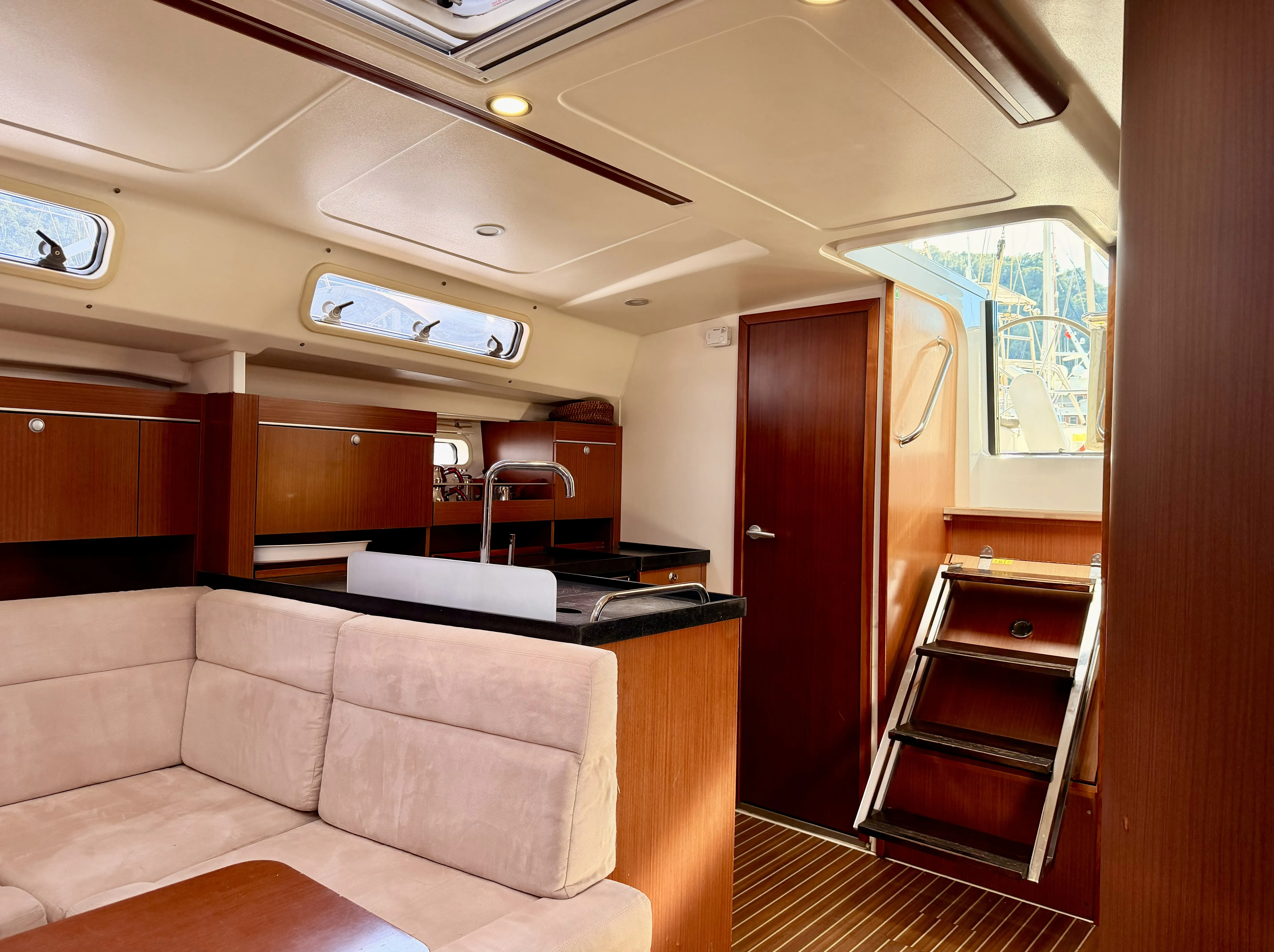 Image slide 241632