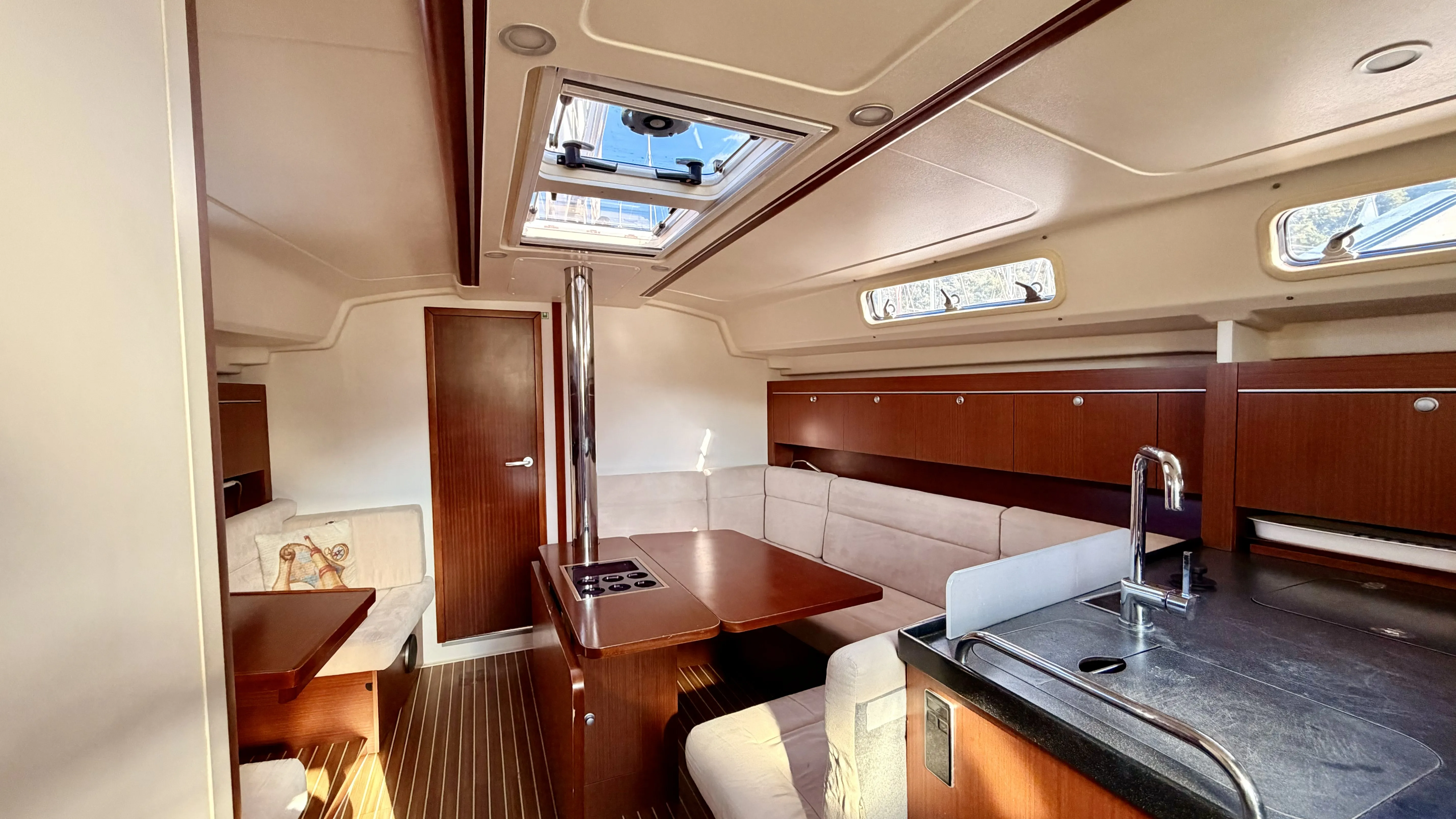 Image slide 241641