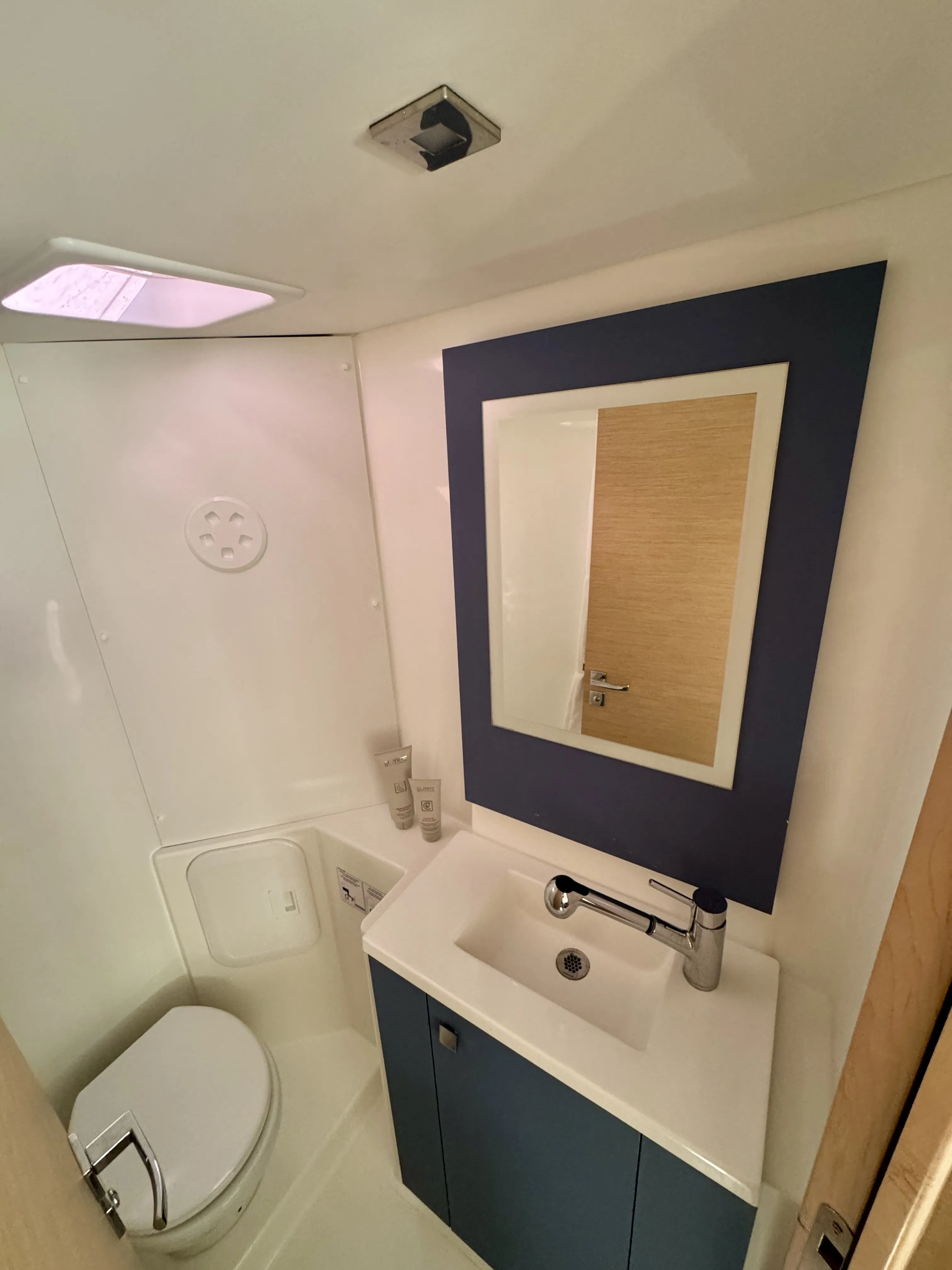 Image slide 241847