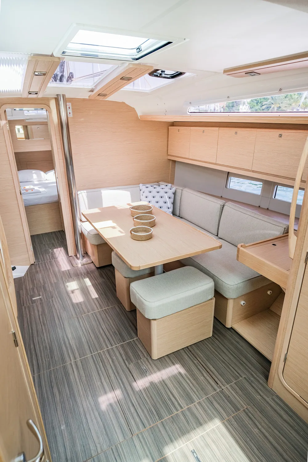 Image slide 242132