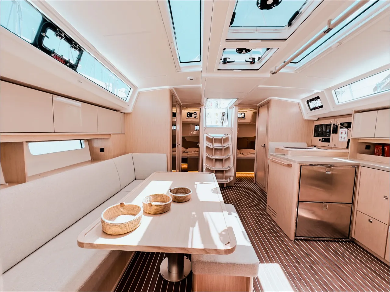 Image slide 242182