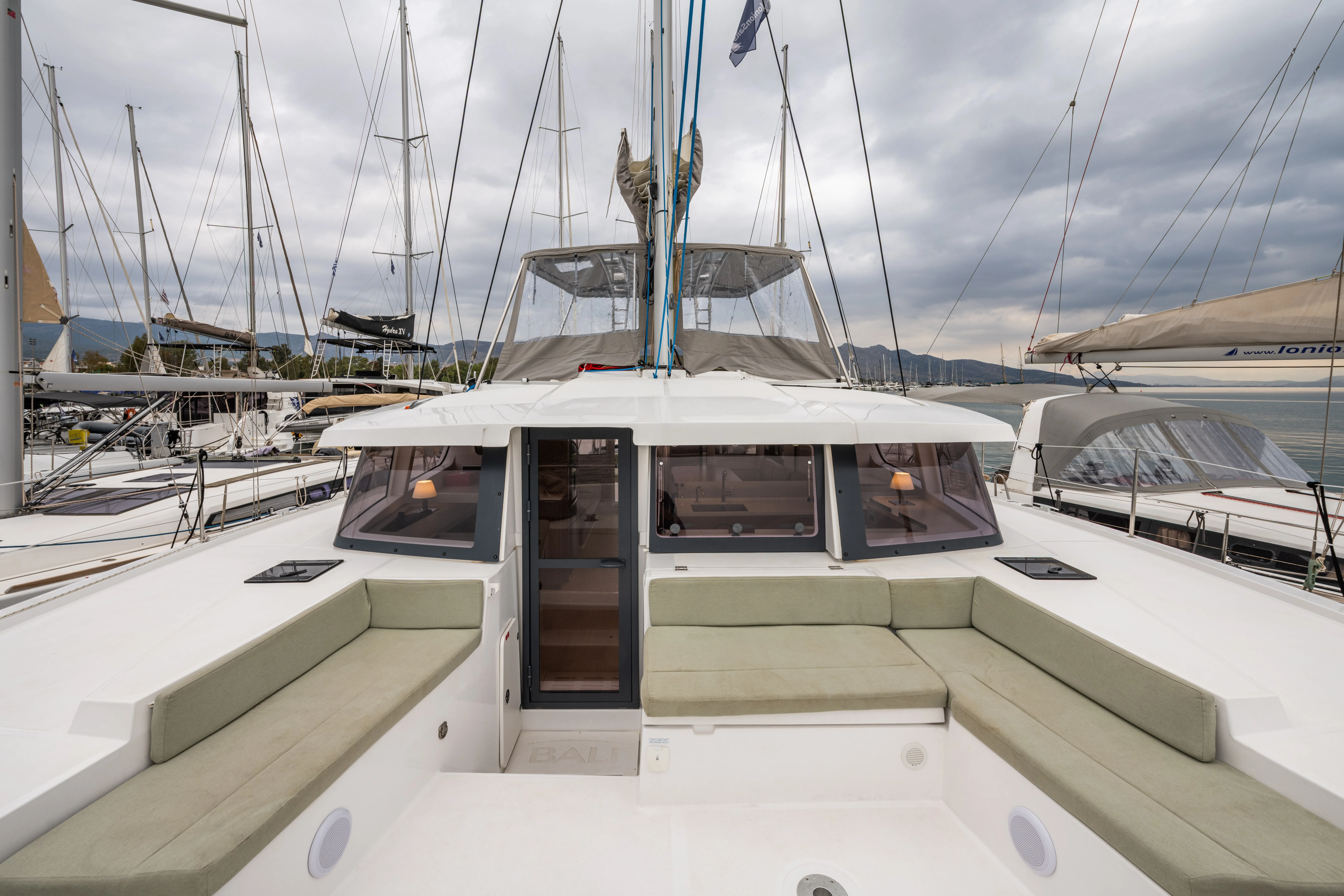 Image slide 242574
