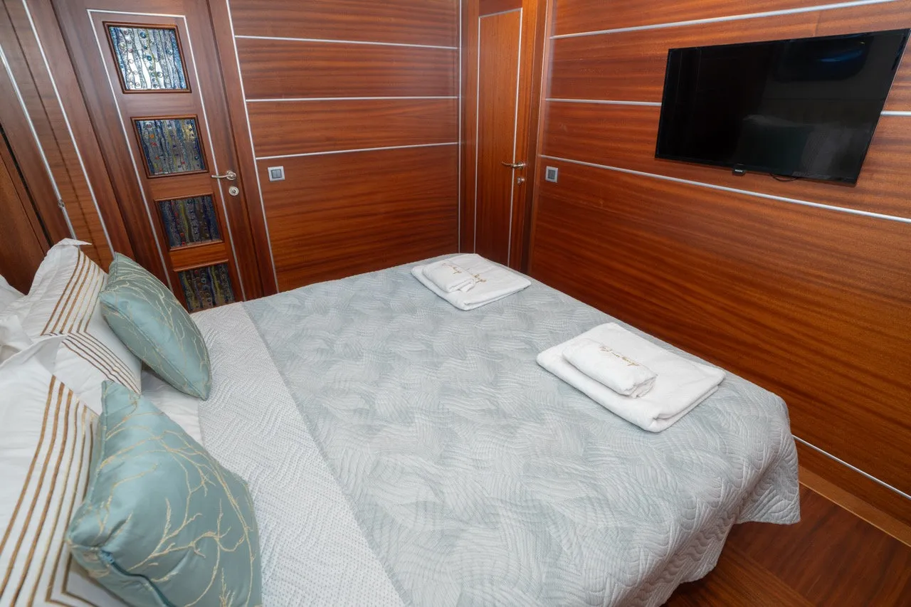Image slide 242670