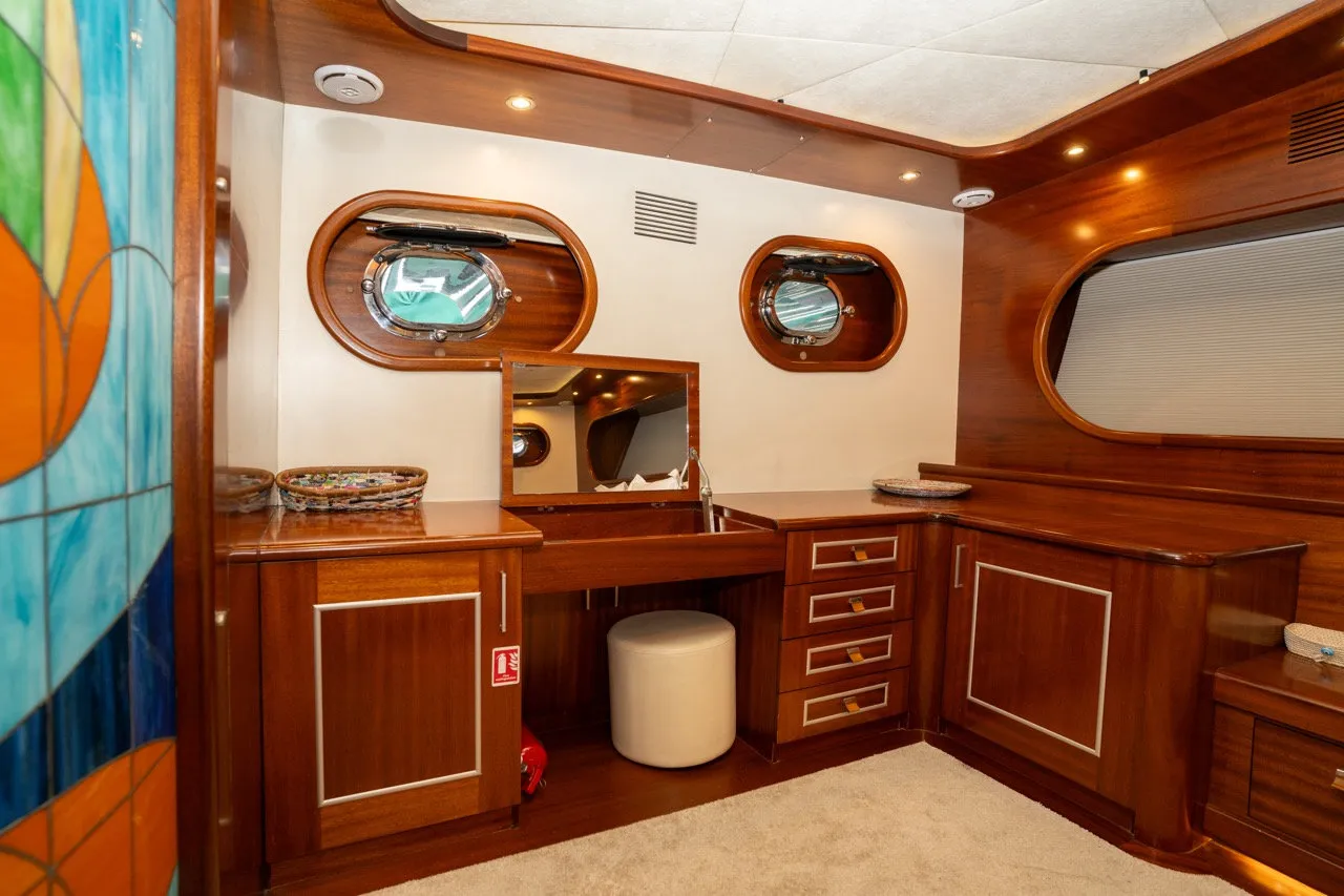 Image slide 242709
