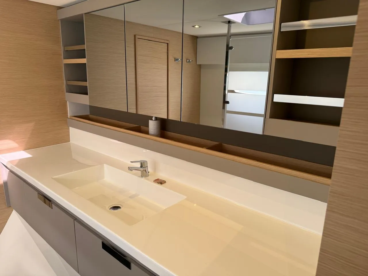 Image slide 242964