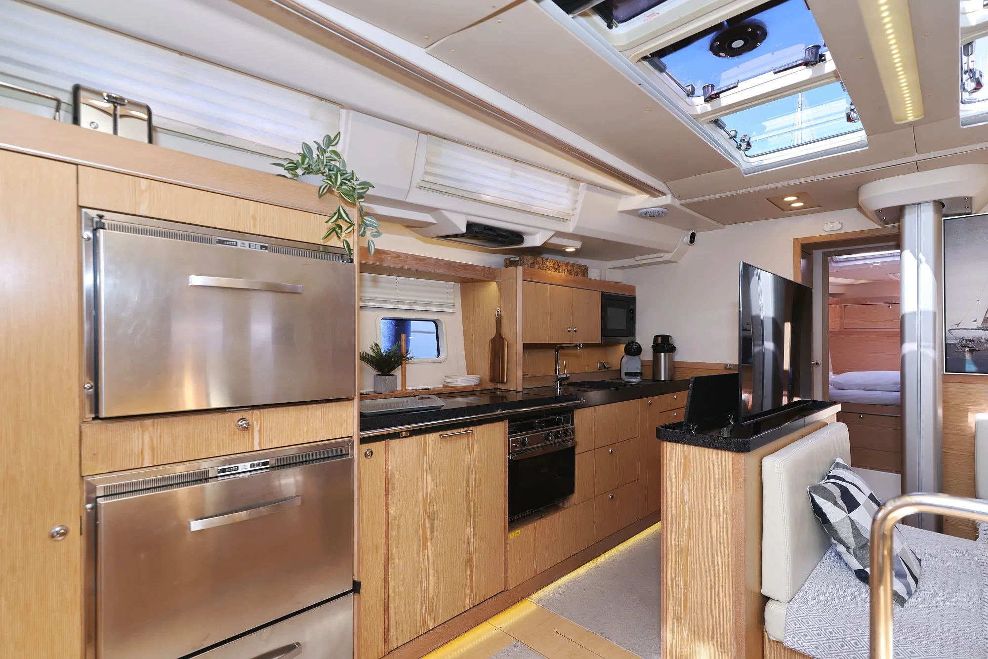 Image slide 242978