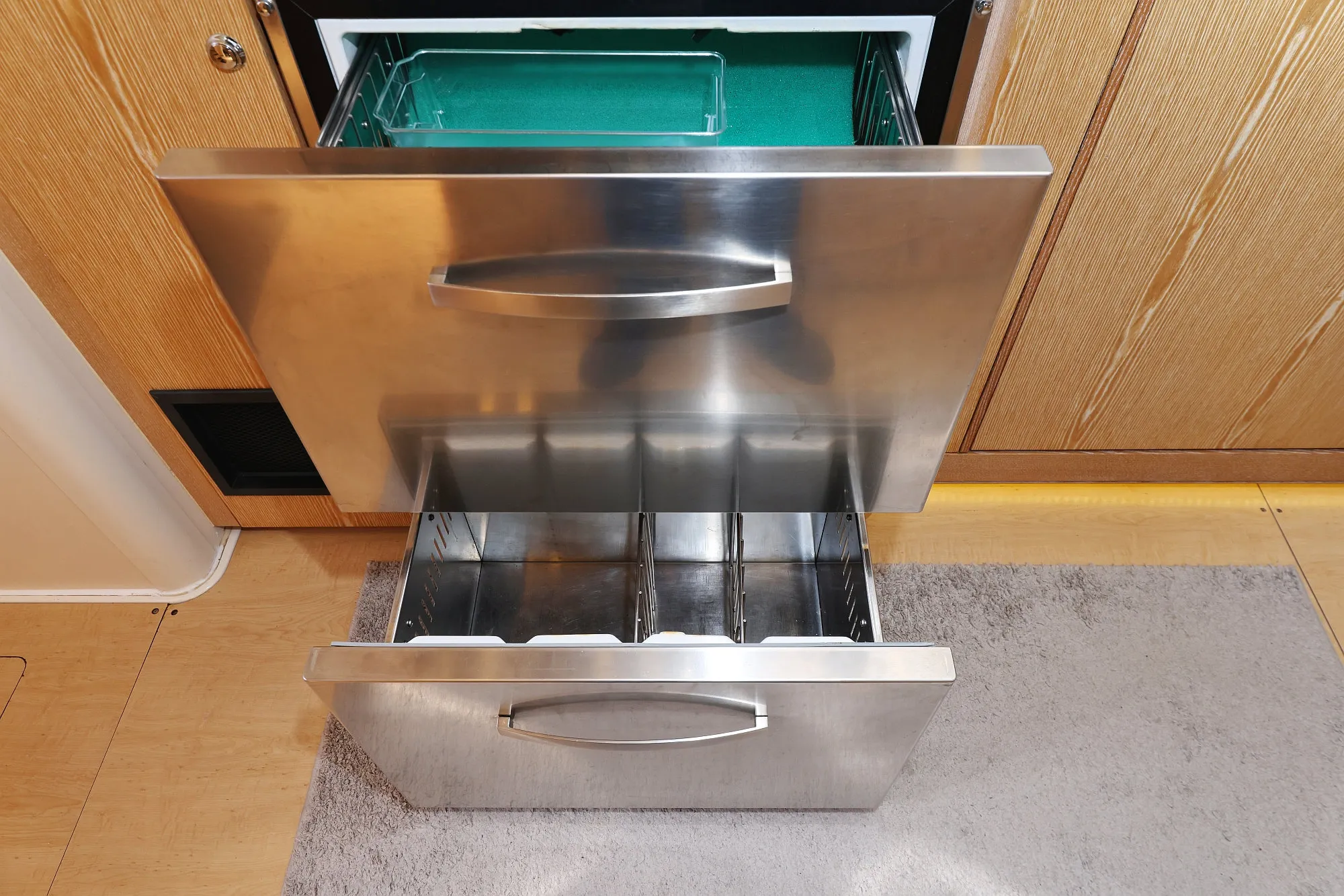 Image slide 242993