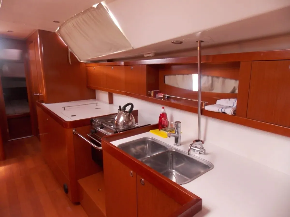 Image slide 243077