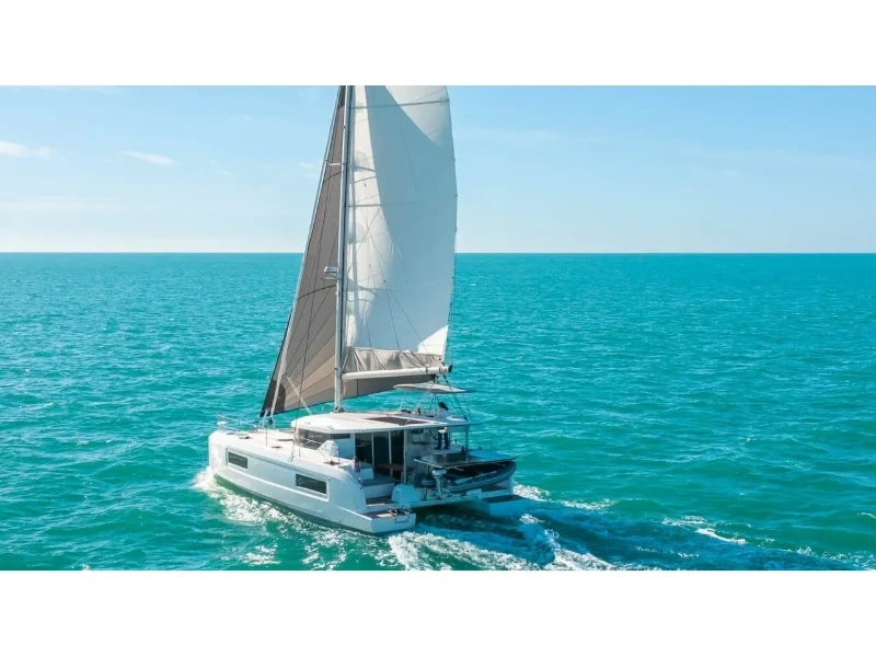 Lagoon 38 SARON boat image