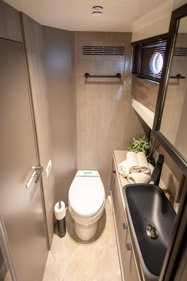 Image slide 243531