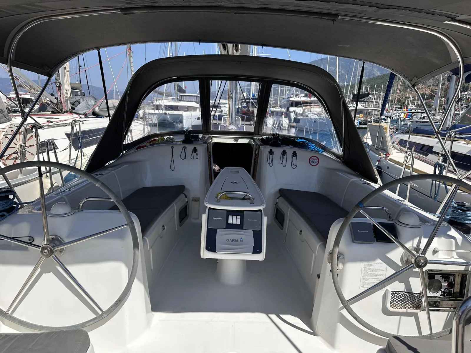 Image slide 243940