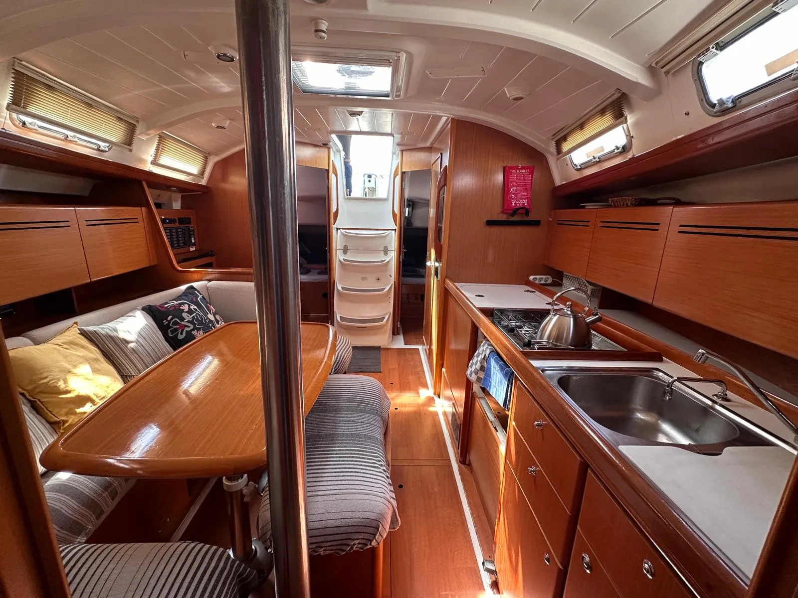 Image slide 243960