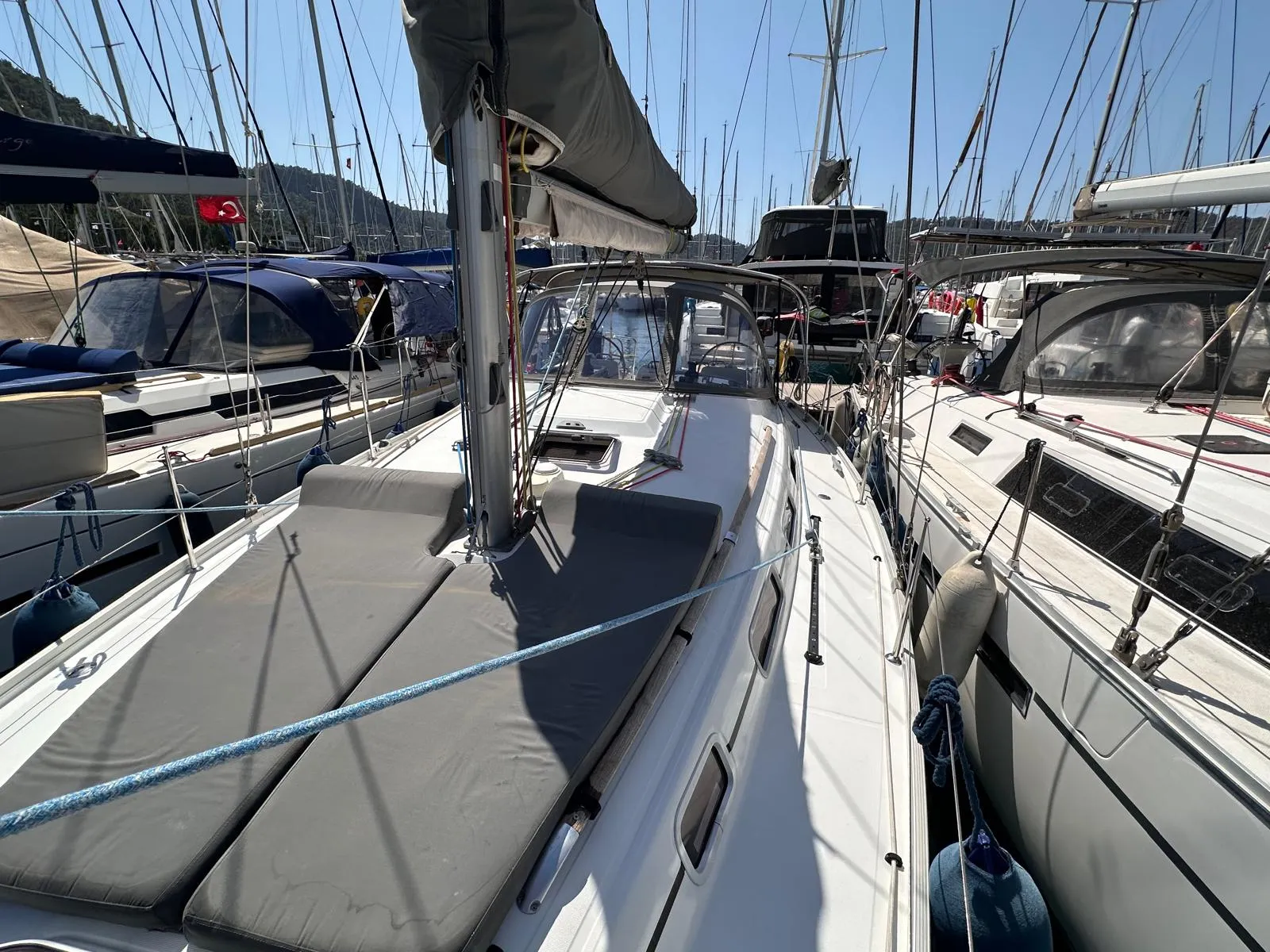 Image slide 243969