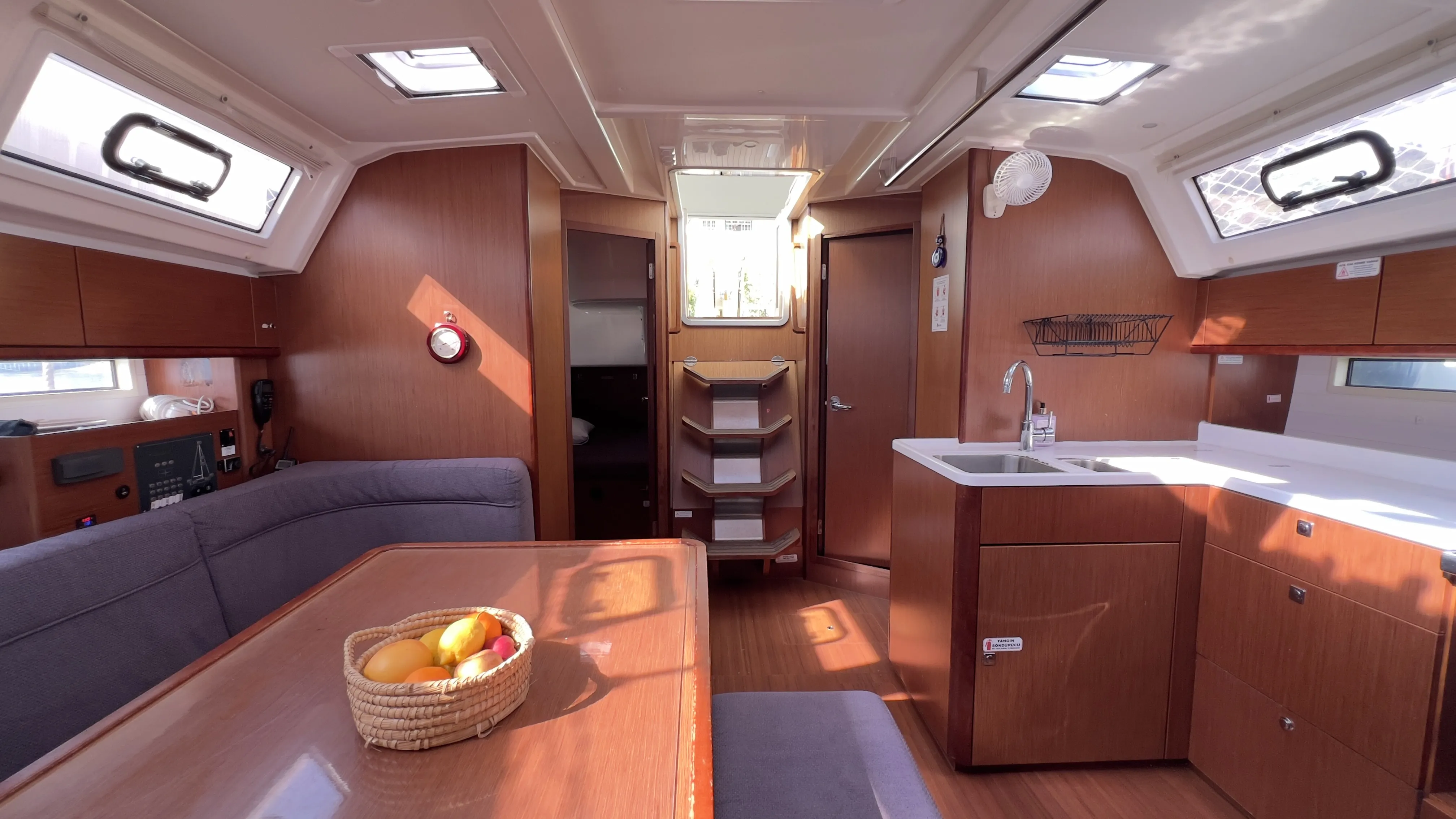 Image slide 244121