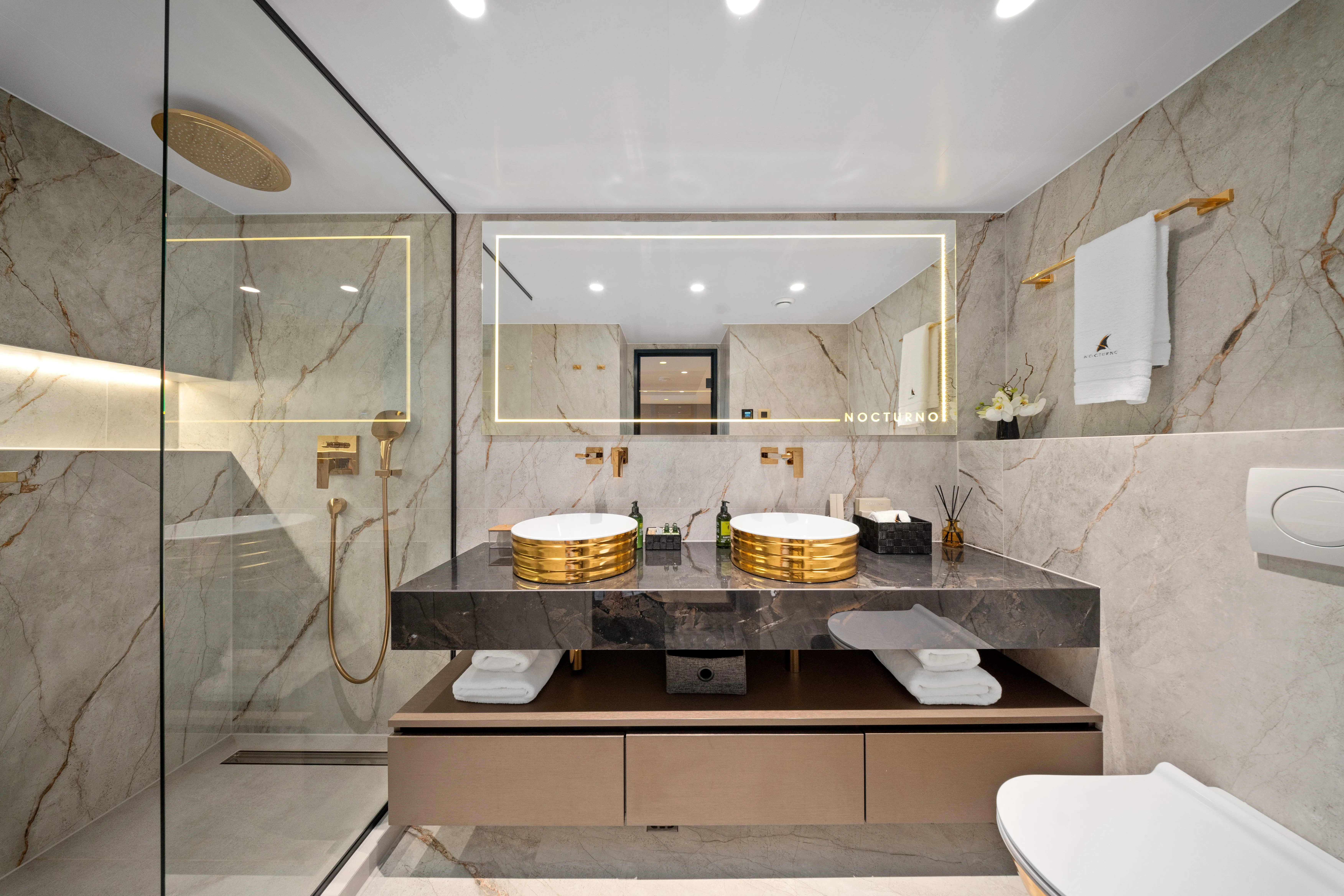 Image slide 244375