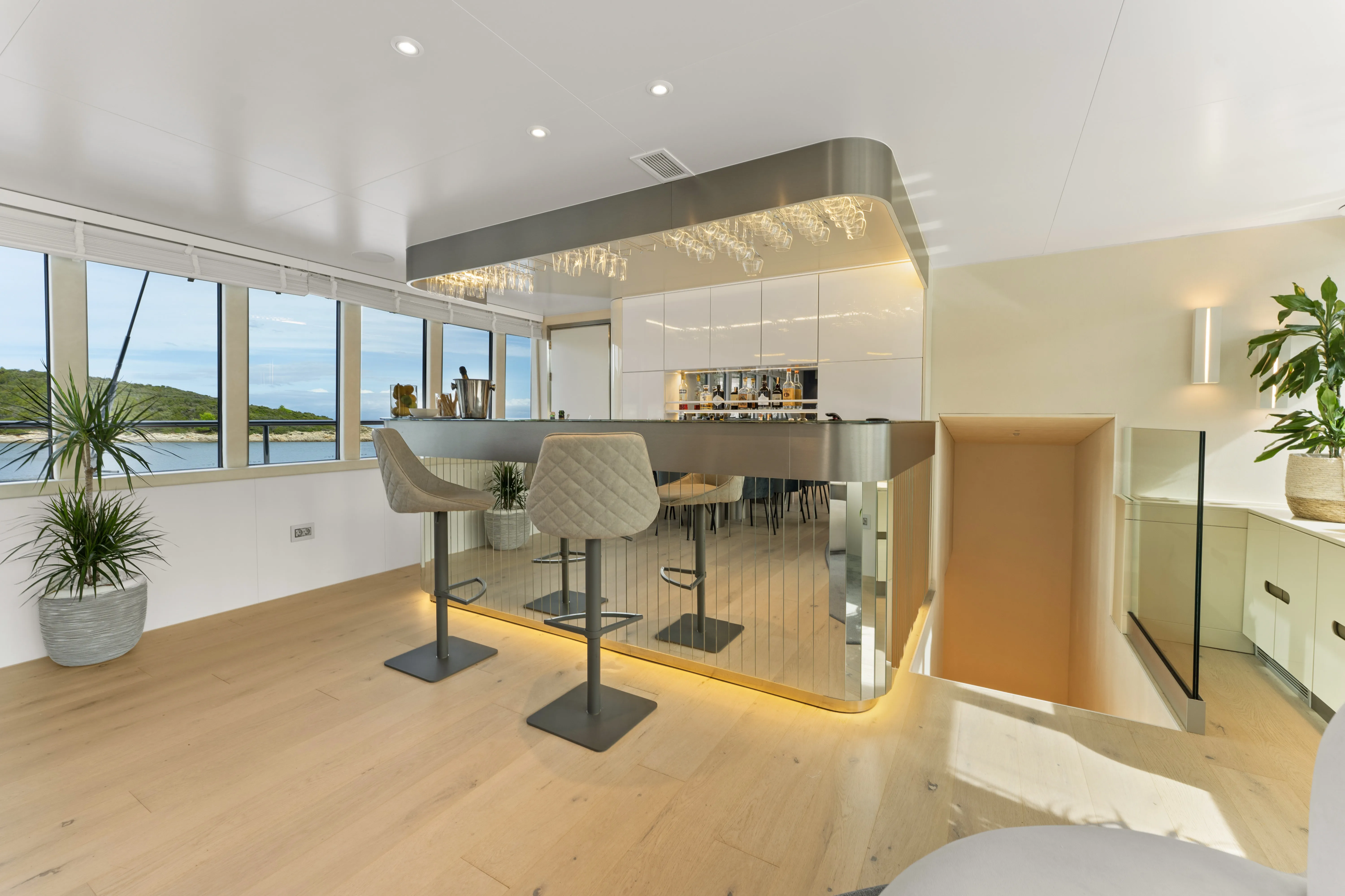 Image slide 244487