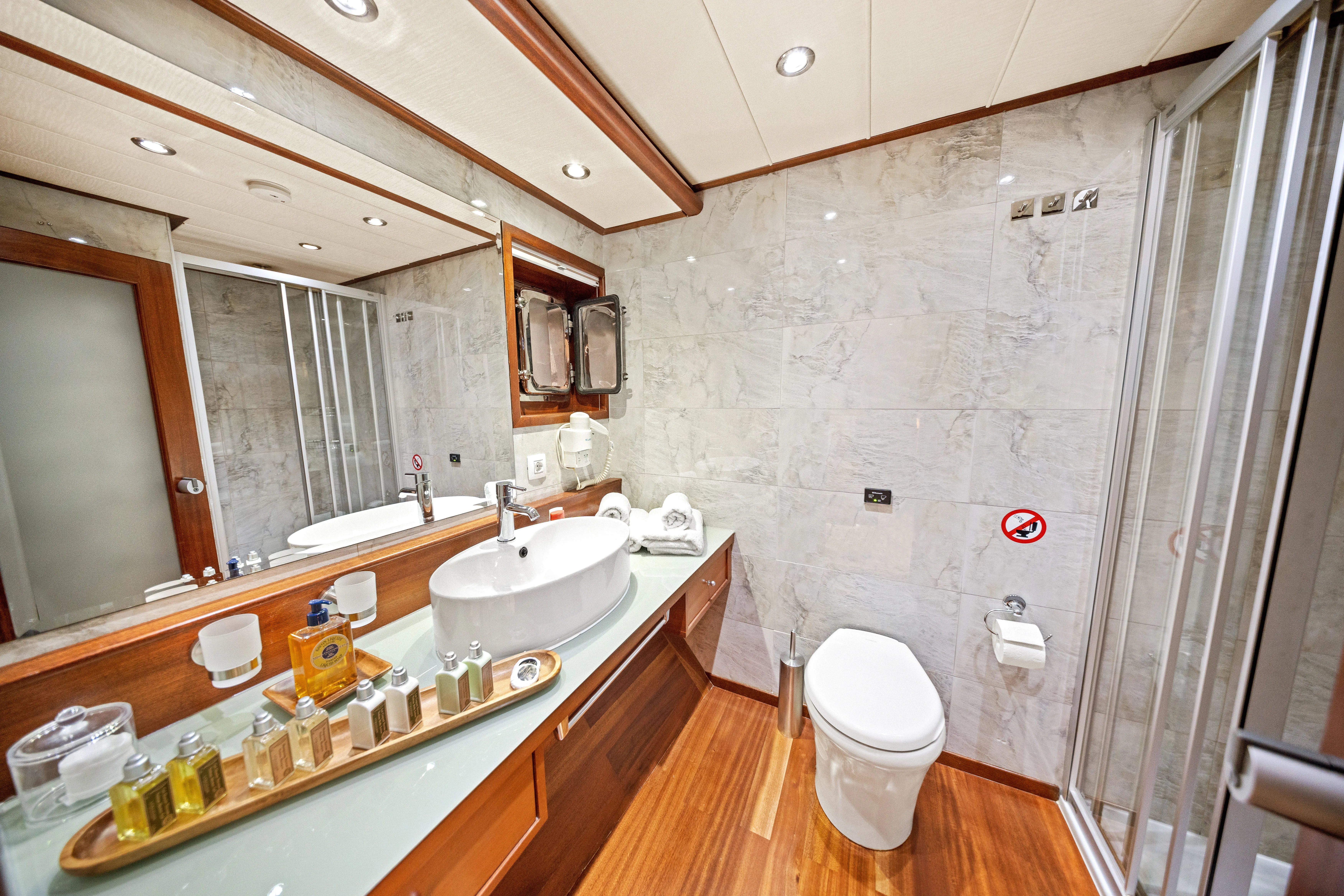 Image slide 244610