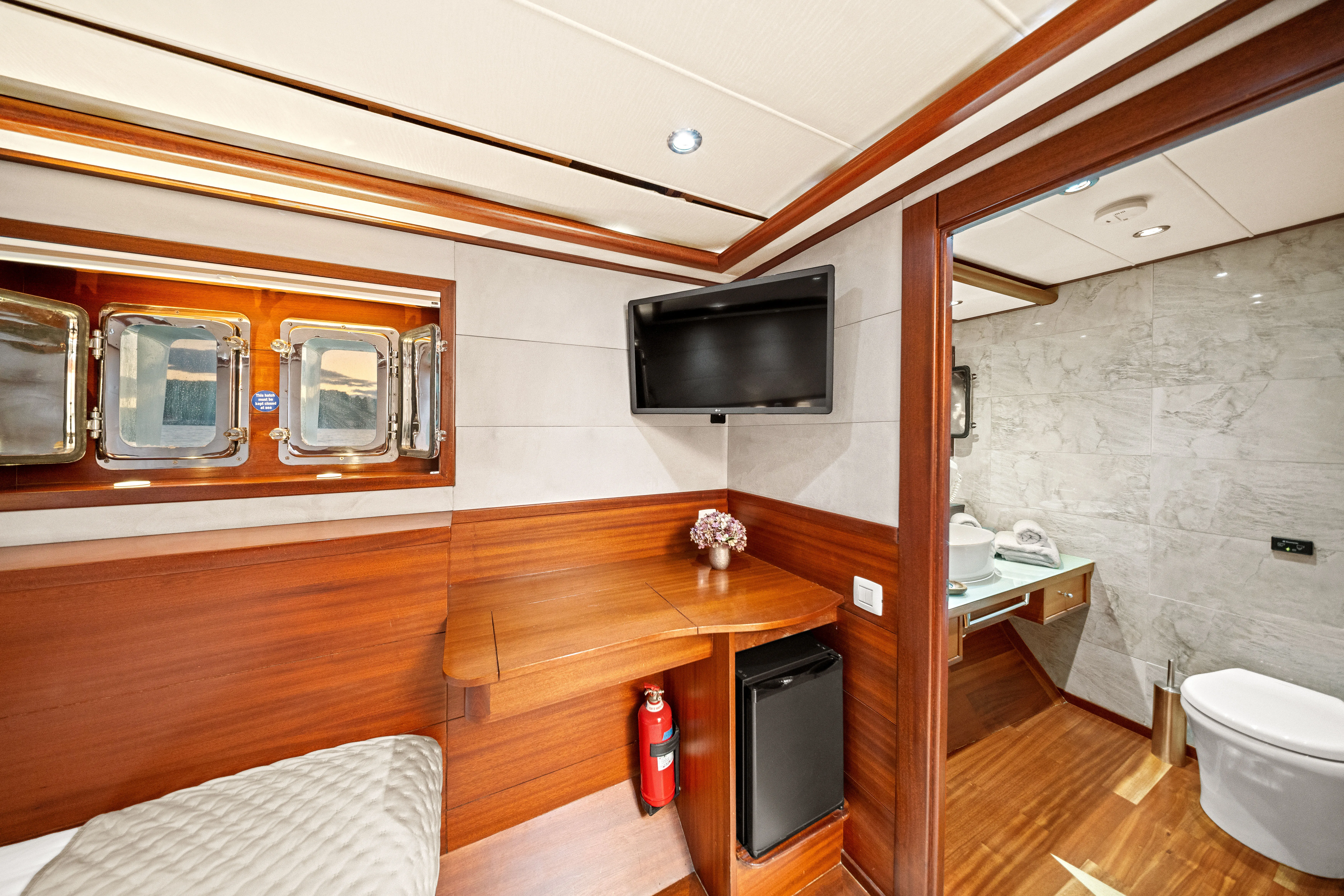 Image slide 244653