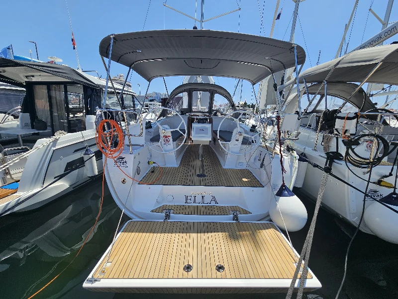 Bavaria Cruiser 34 Ella boat image