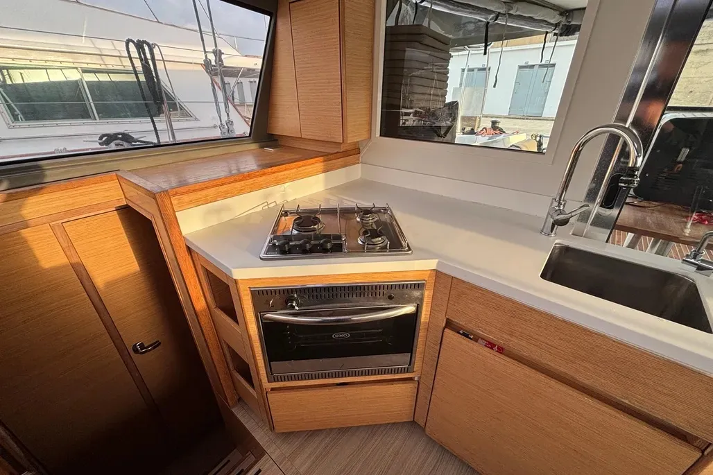 Image slide 244998