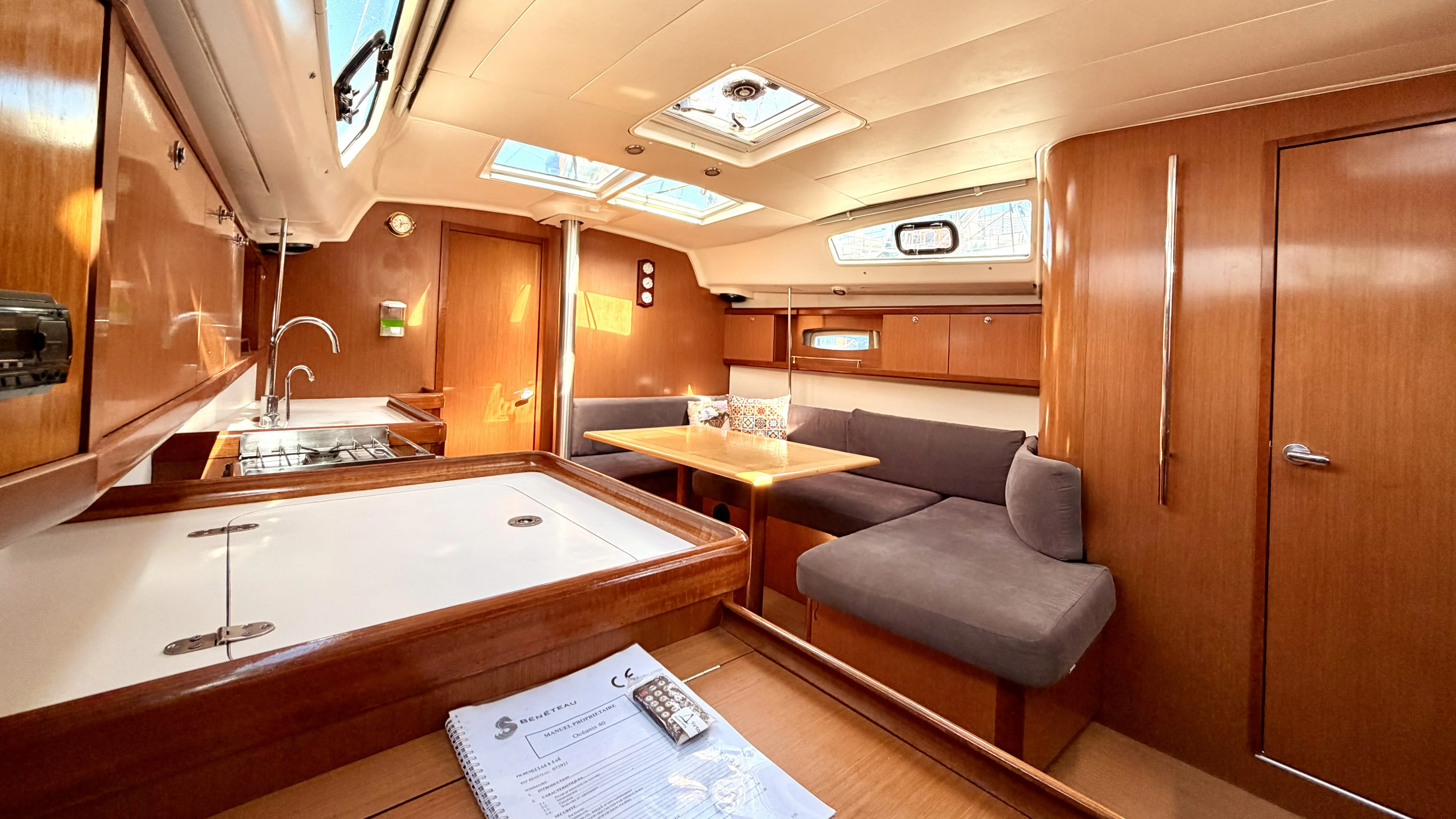 Image slide 245873