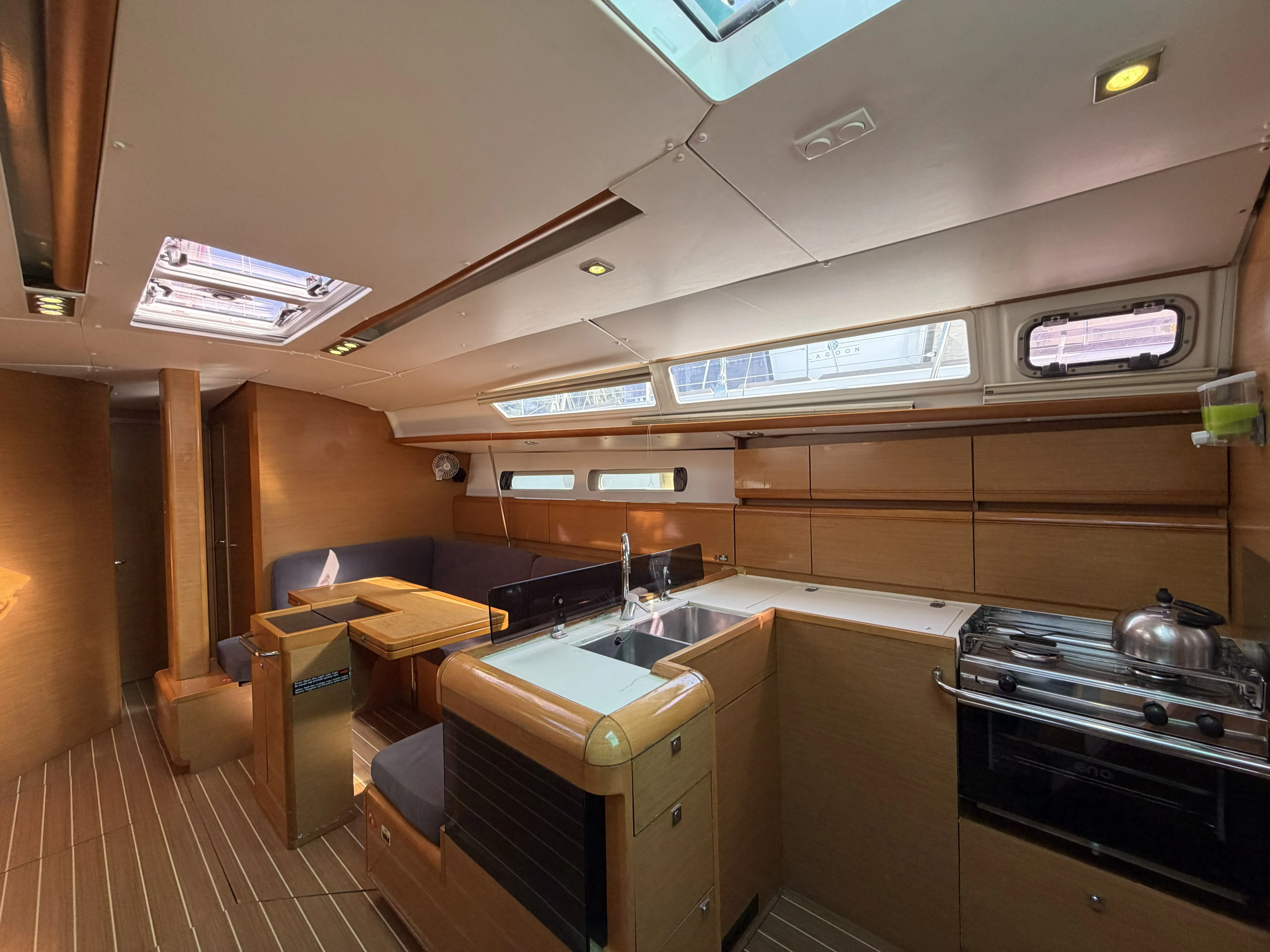 Image slide 245885