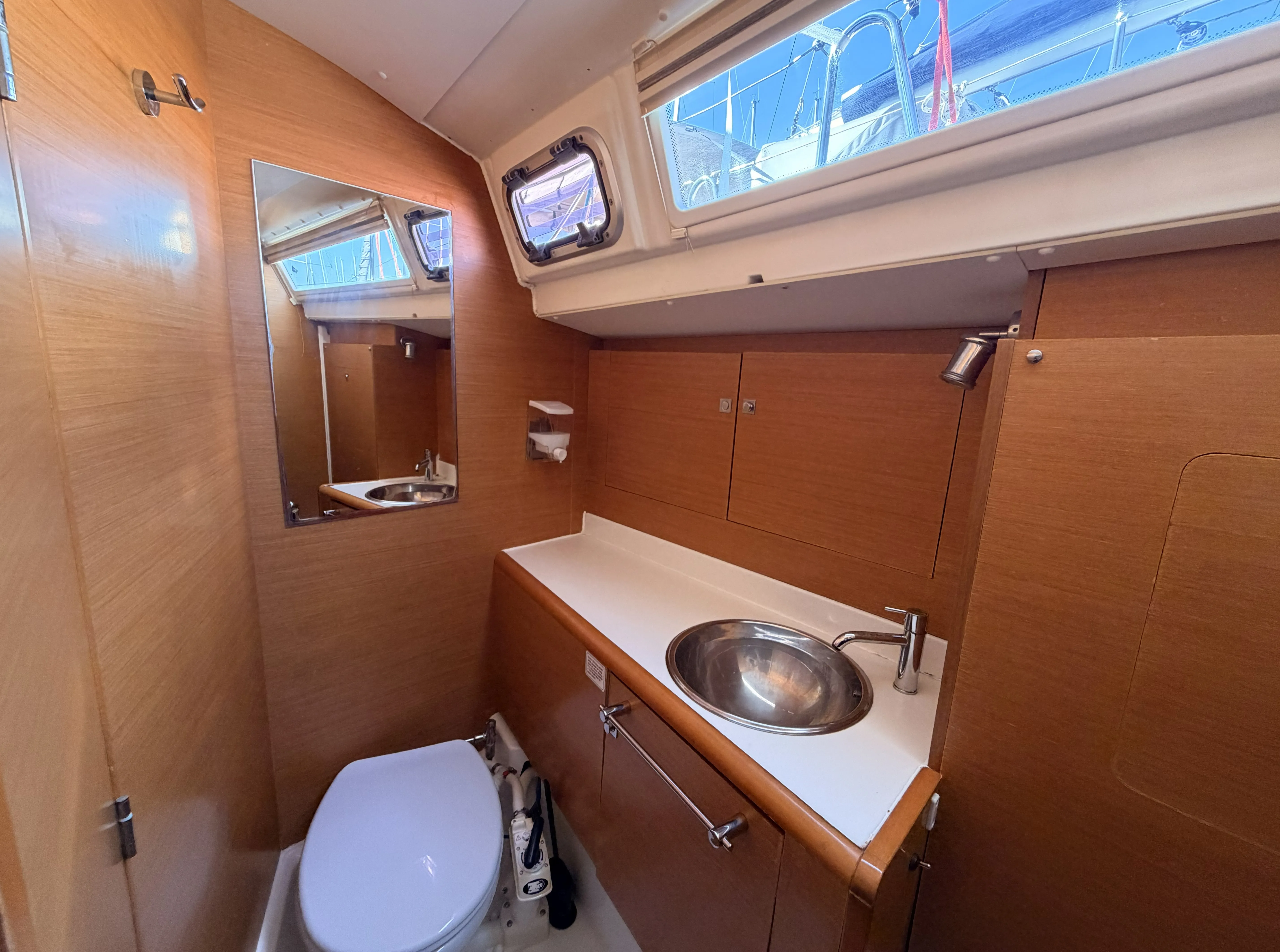 Image slide 245894