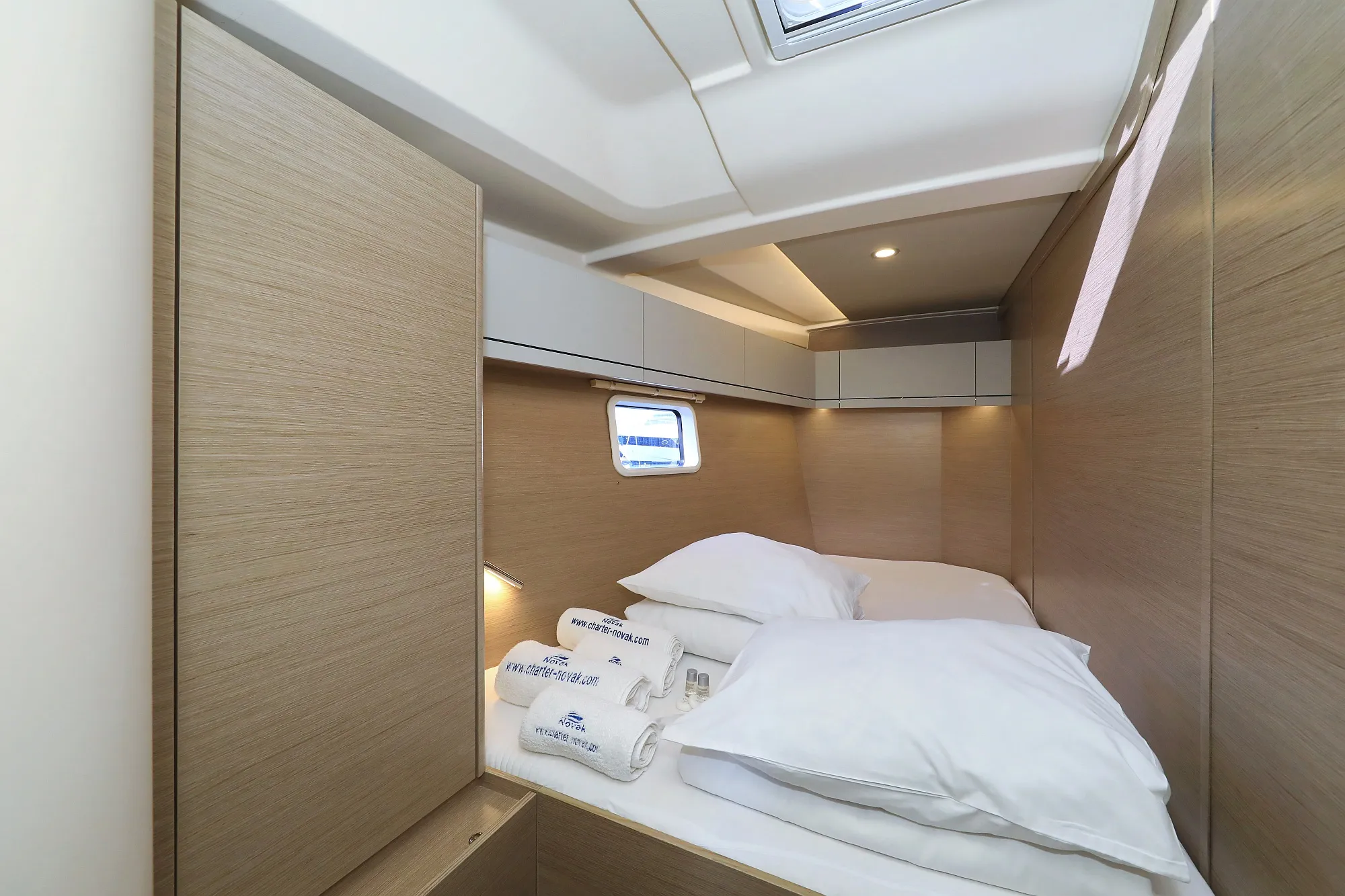 Image slide 24619