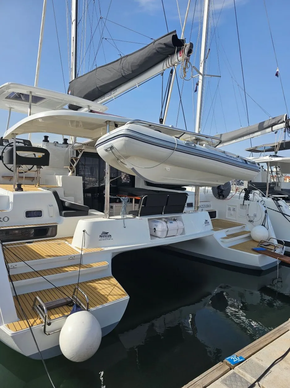 Image slide 24635