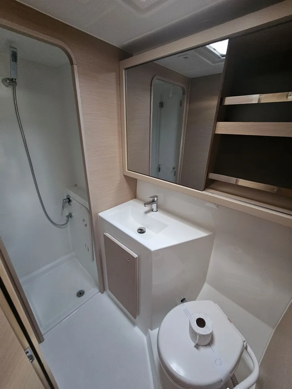 Image slide 24647