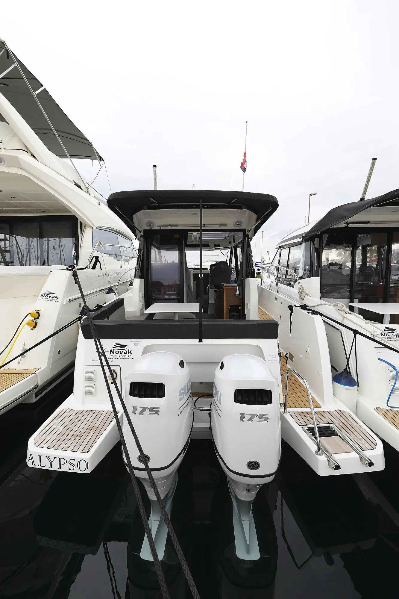 Image slide 24658