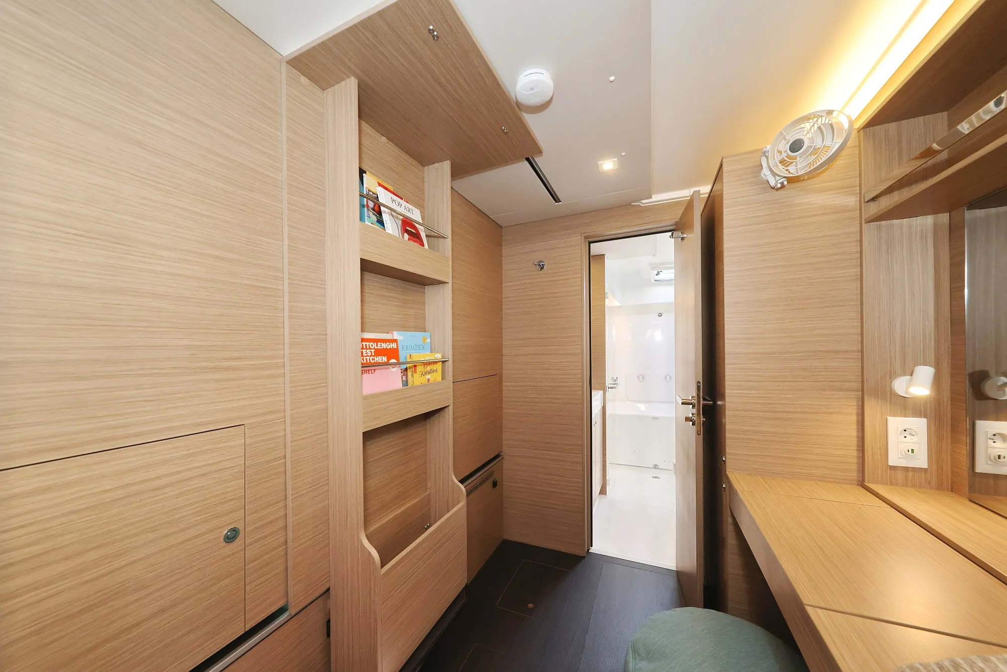 Image slide 246734