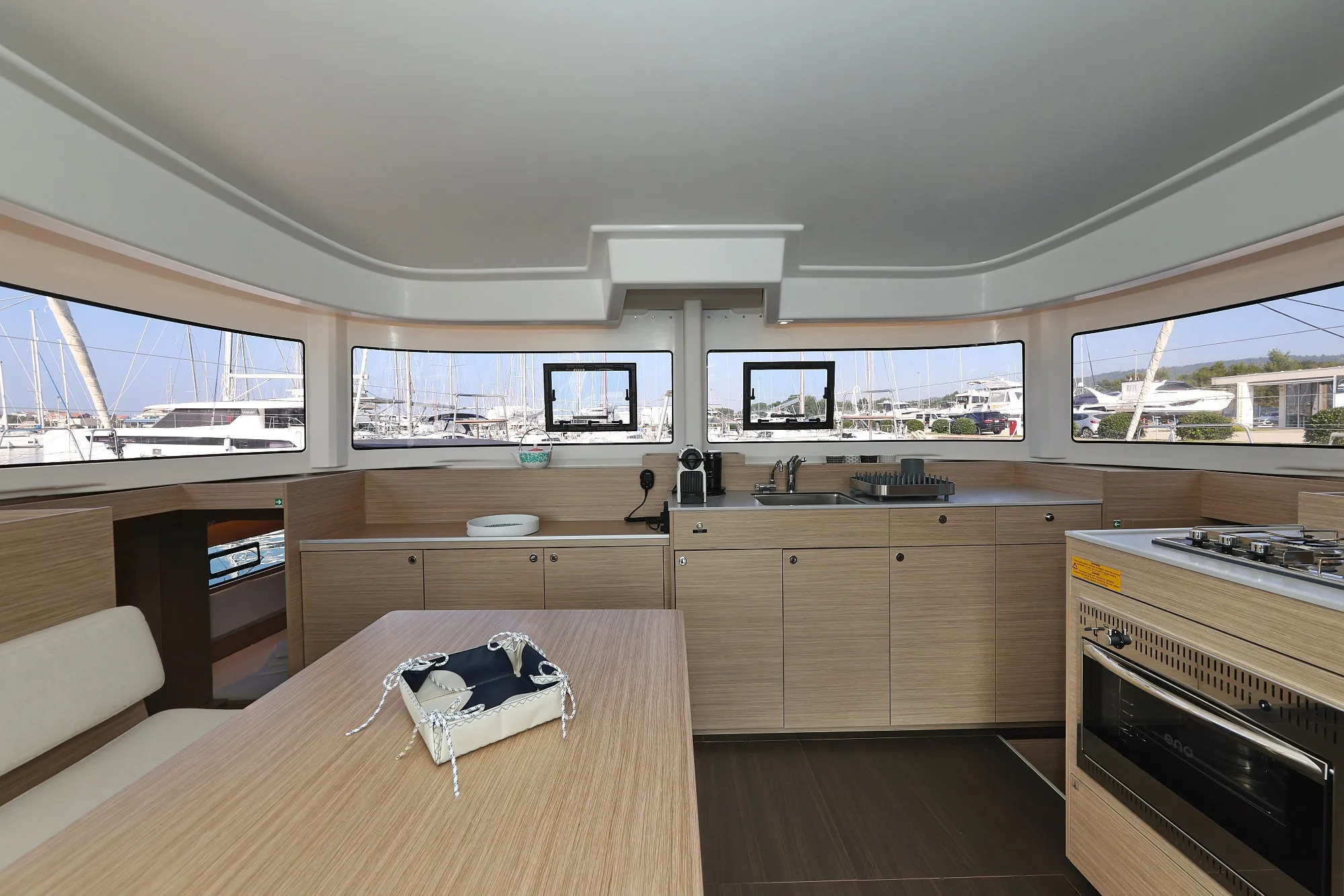 Image slide 246741