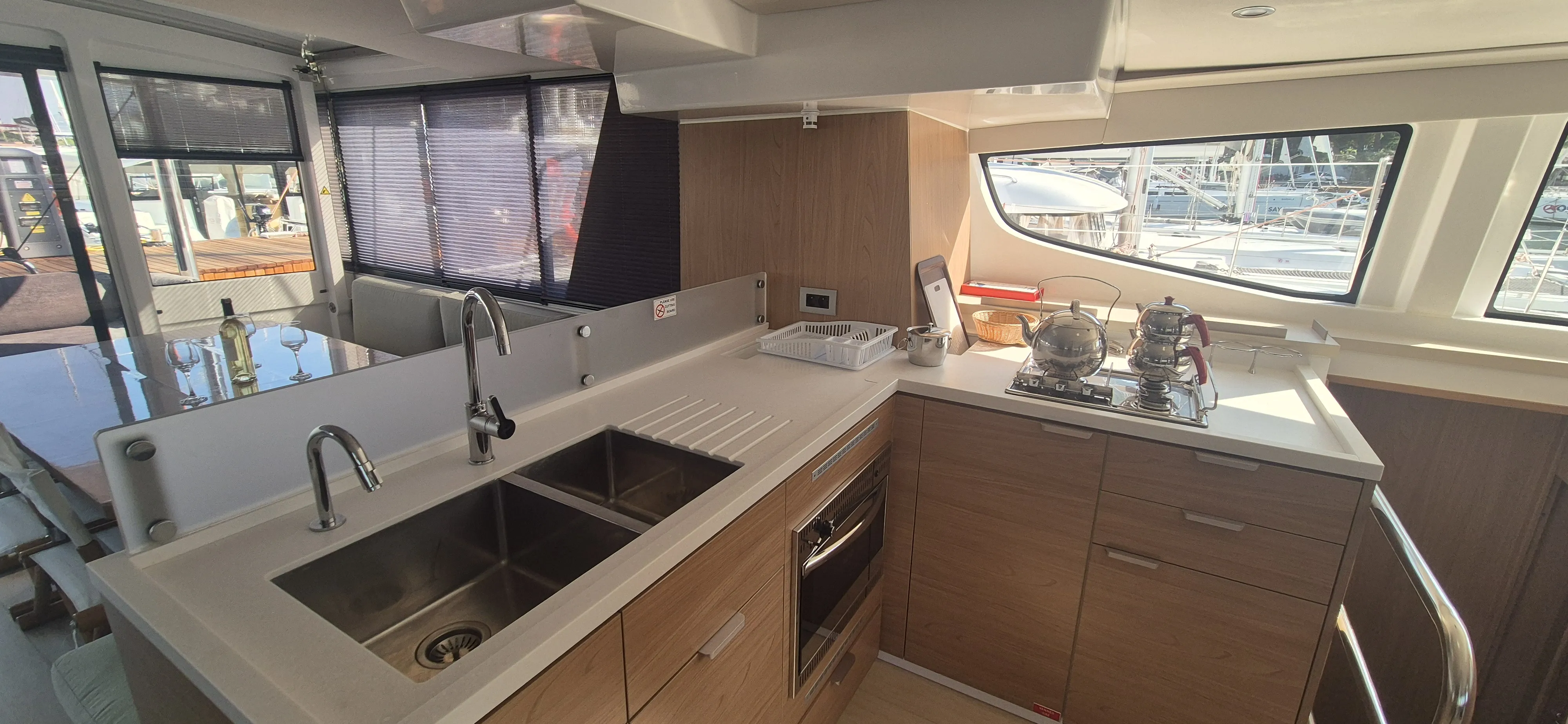 Image slide 246842