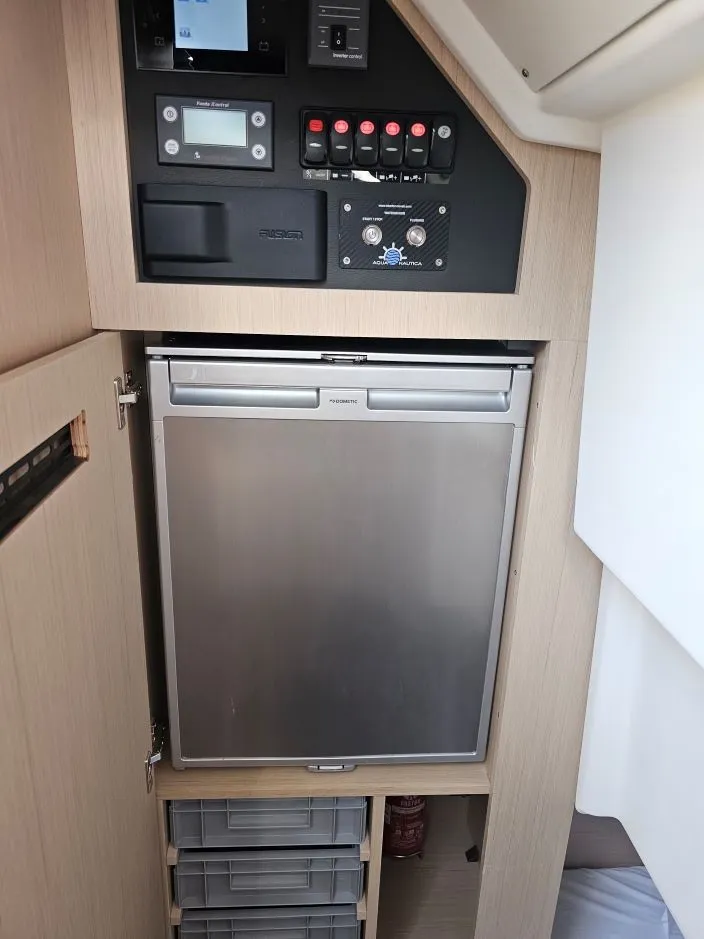 Image slide 24712