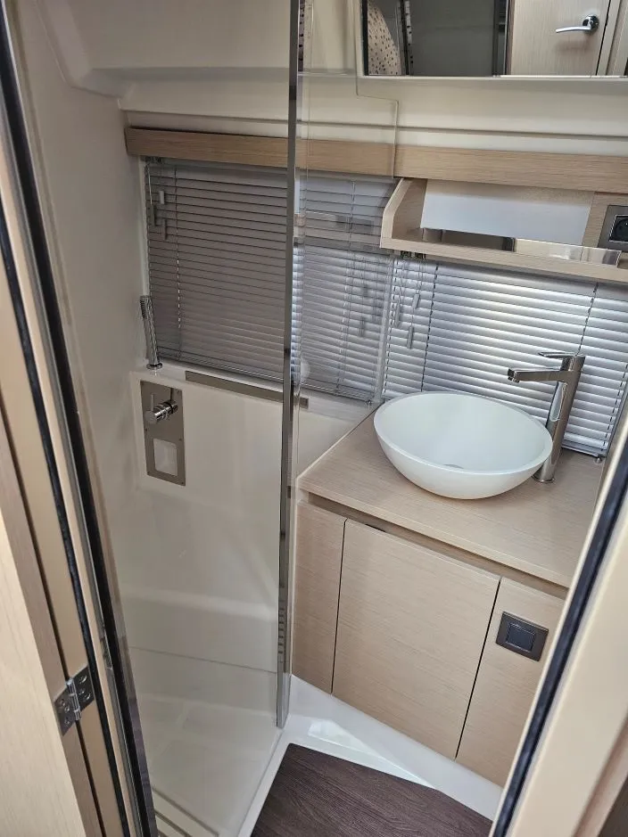 Image slide 24717
