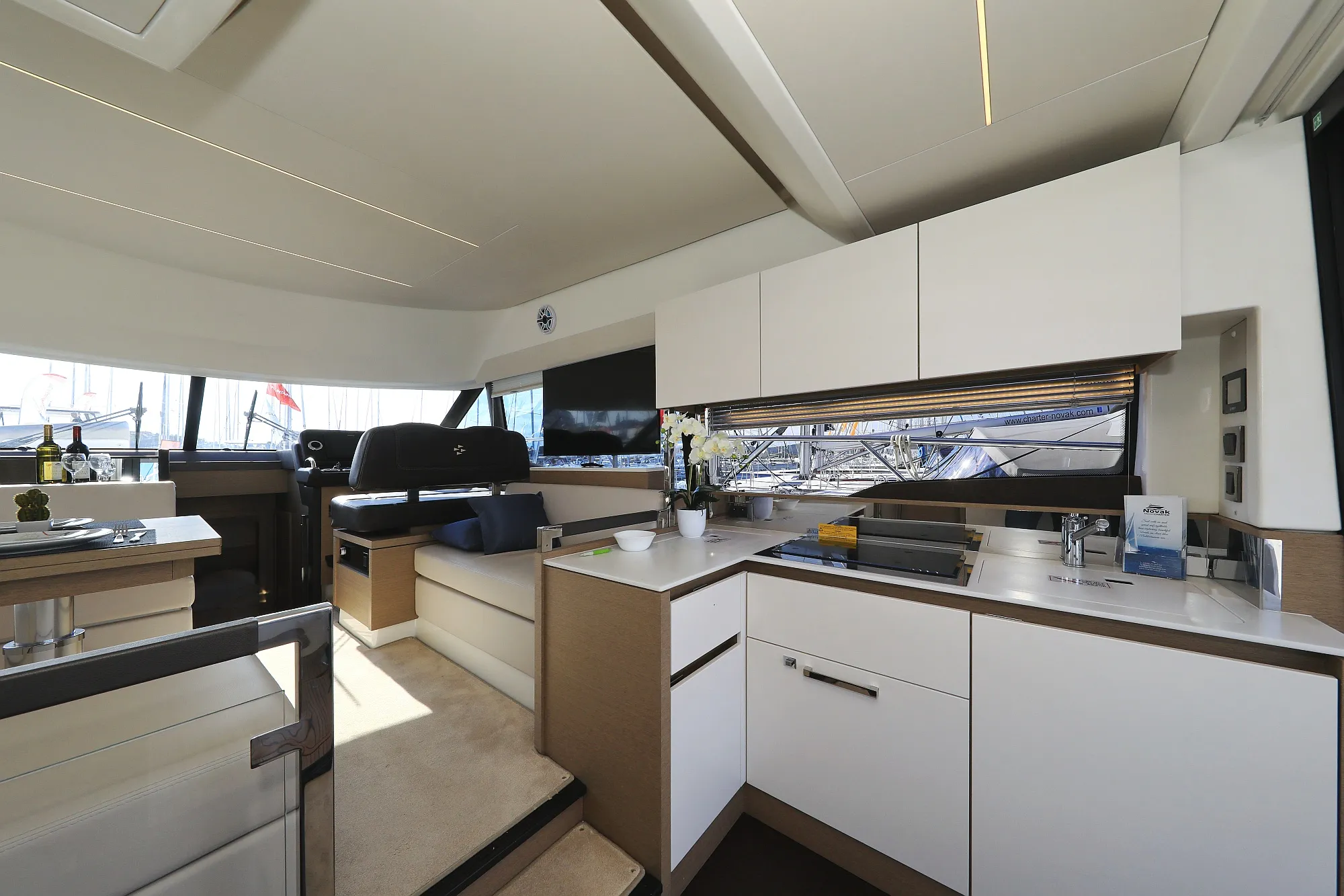 Image slide 24730