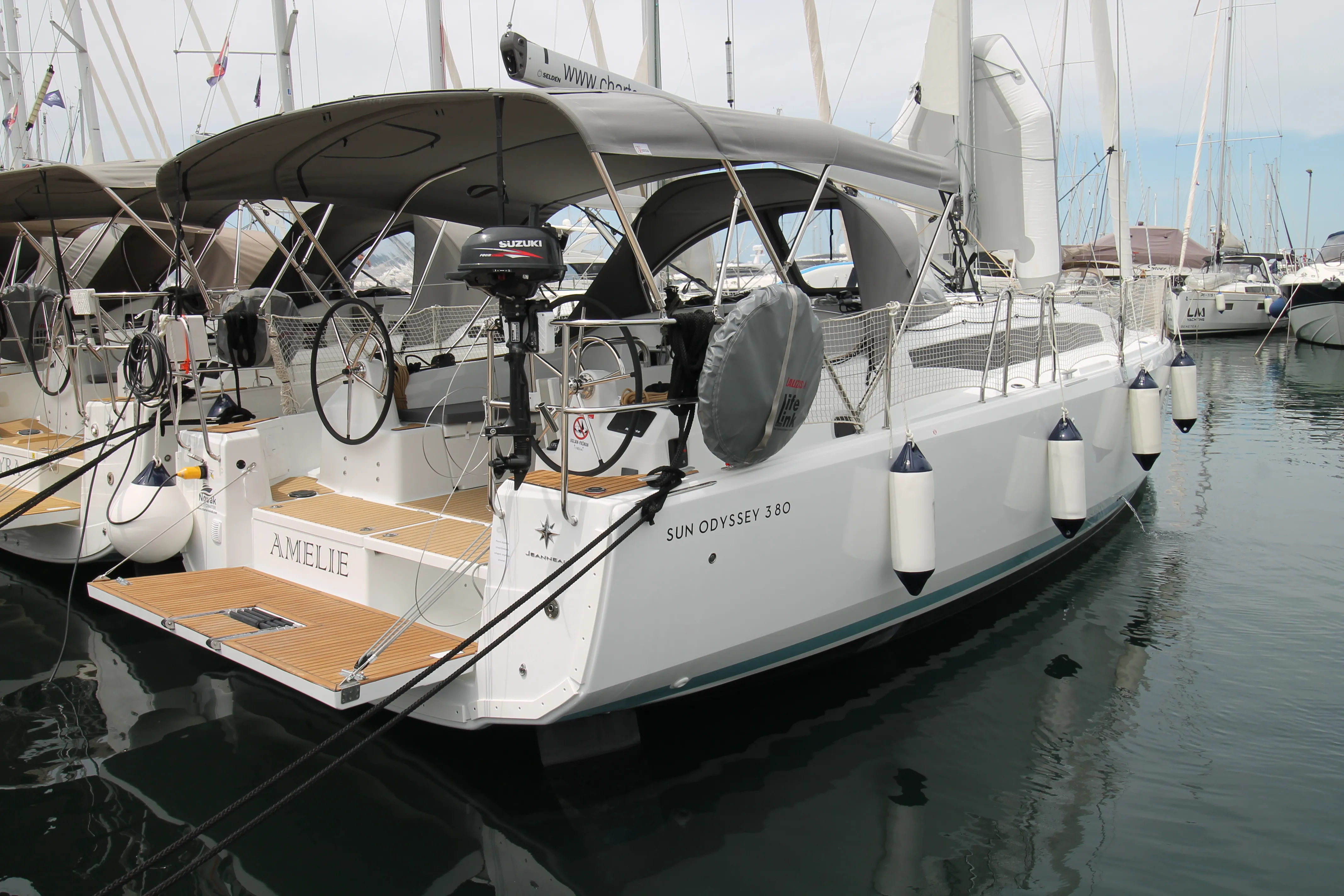 Image slide 24745