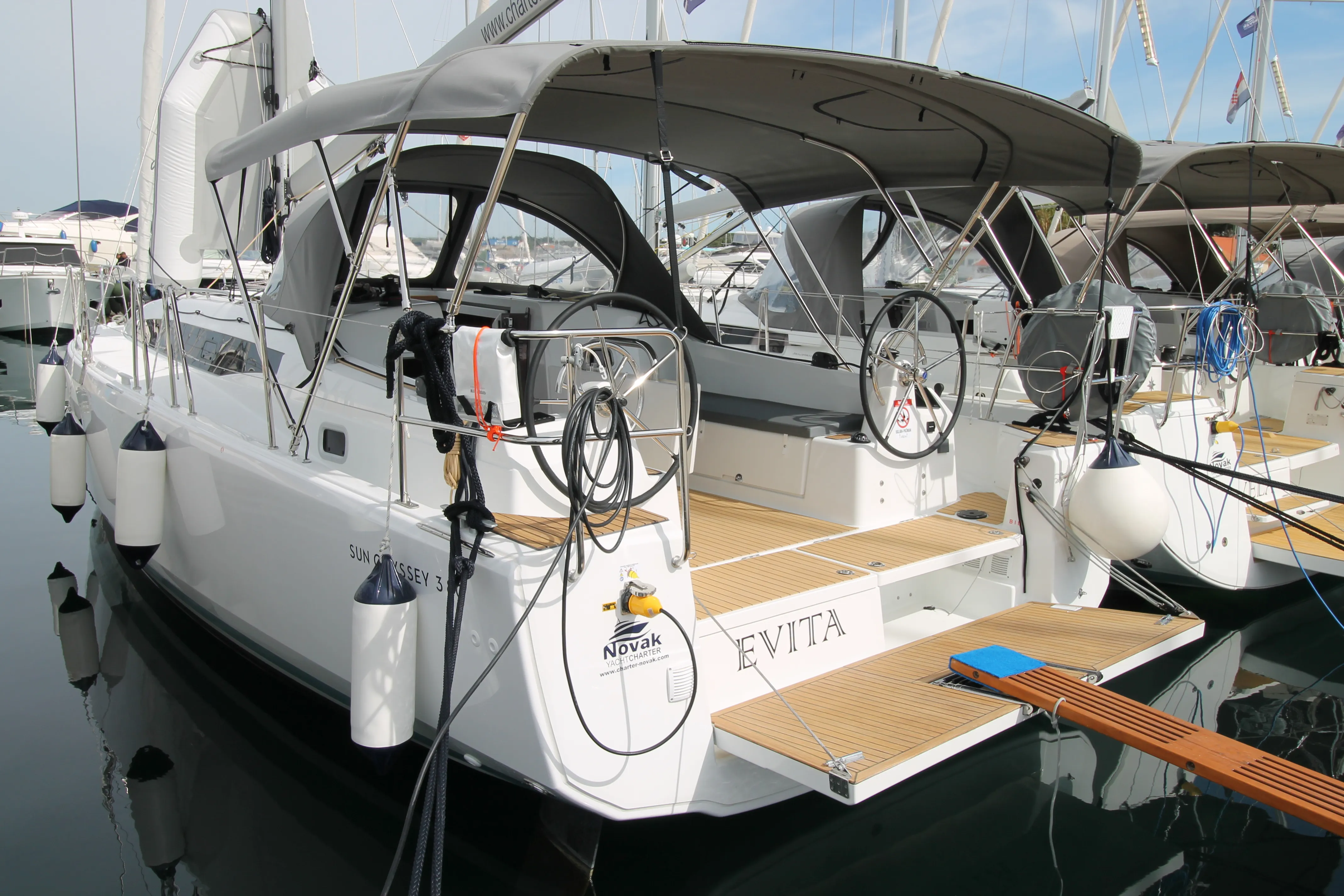 Image slide 24775