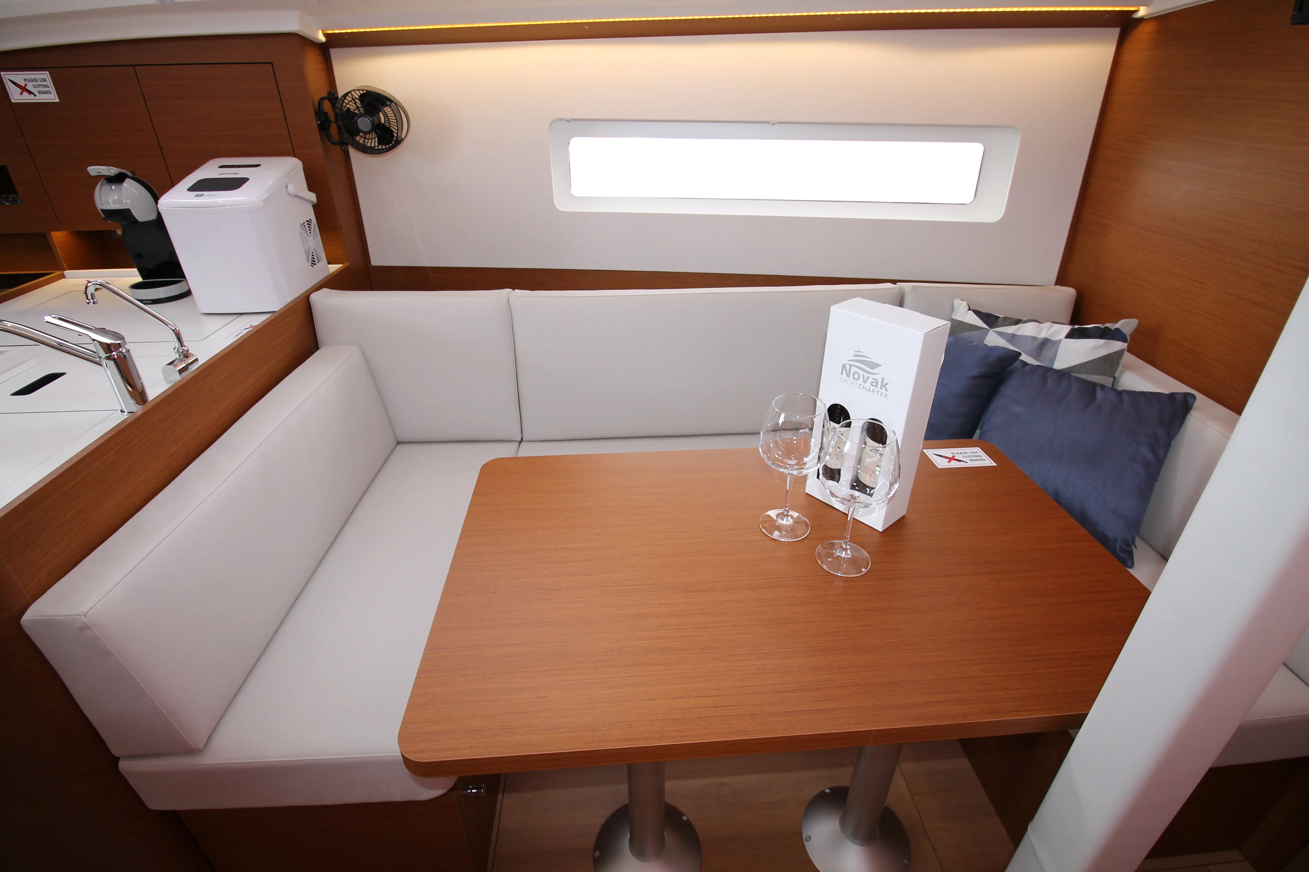 Image slide 24782