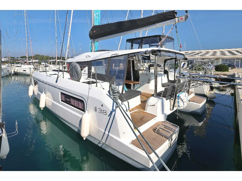 Lagoon 38 NAMI boat image
