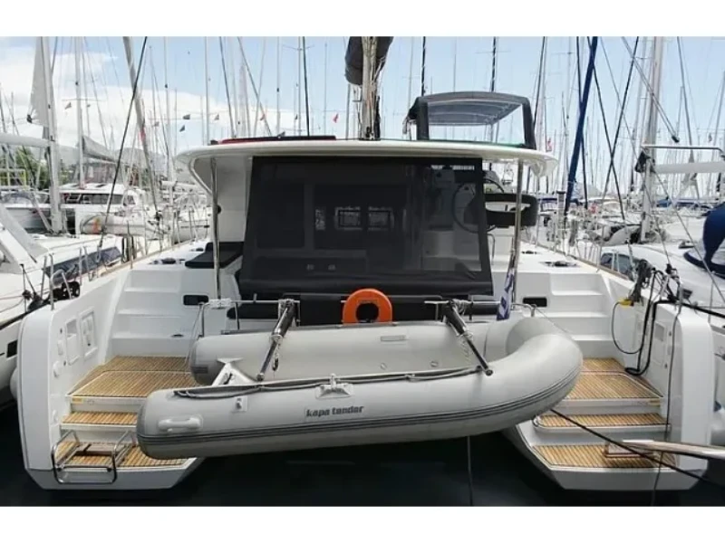 Lagoon 40 ANEMONE boat image