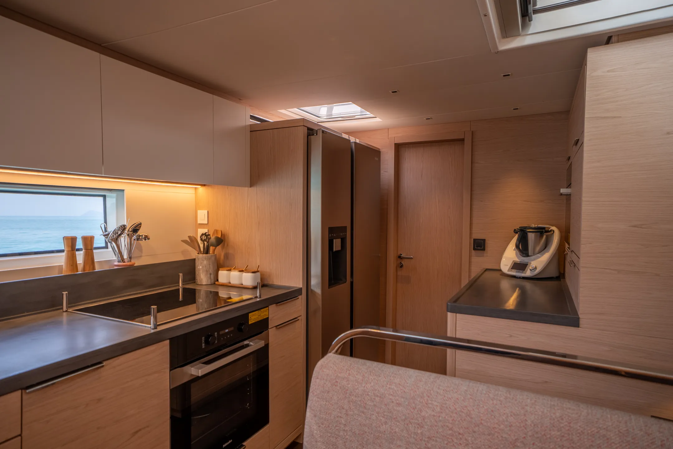 Image slide 248374