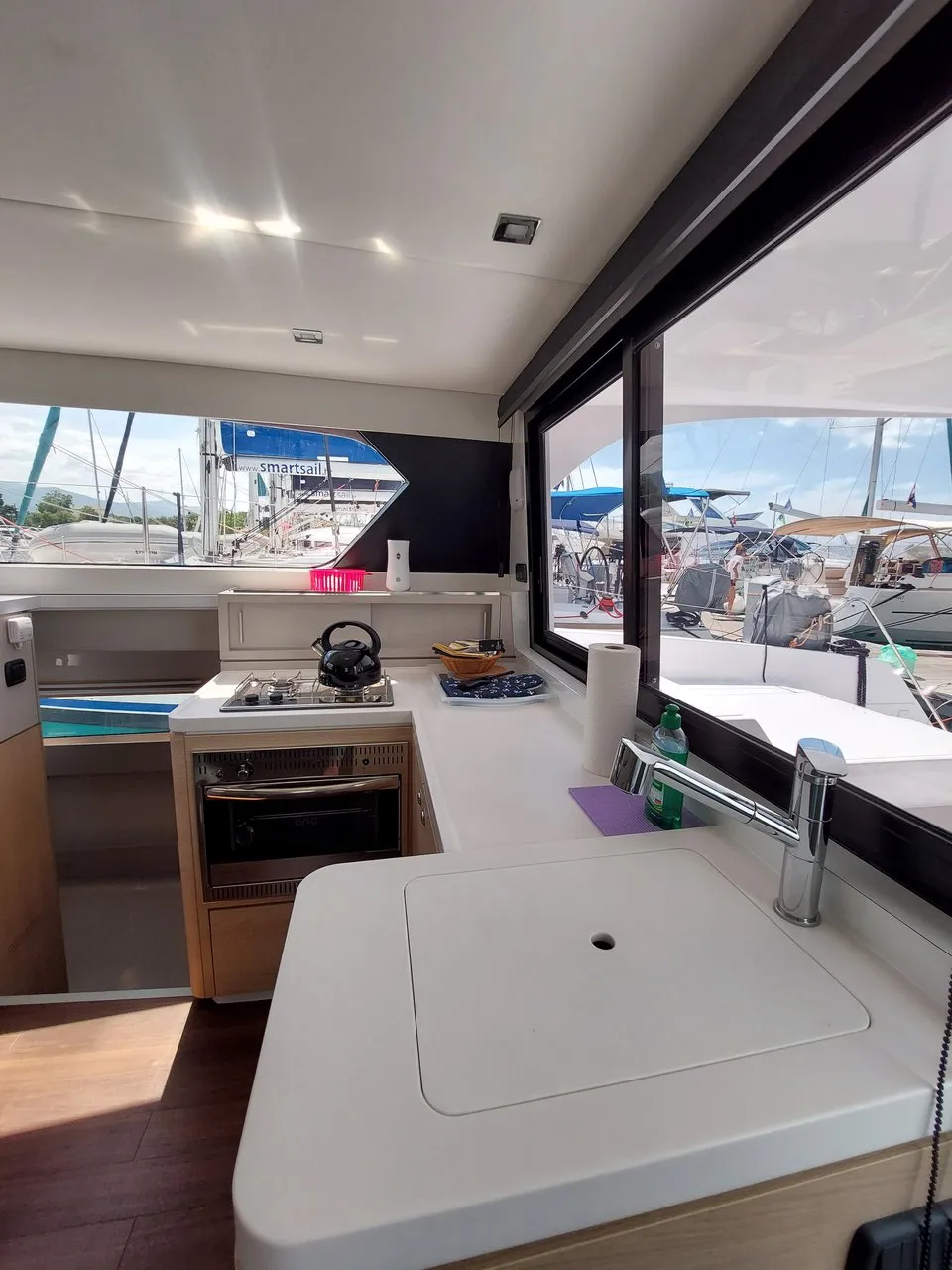 Image slide 248432