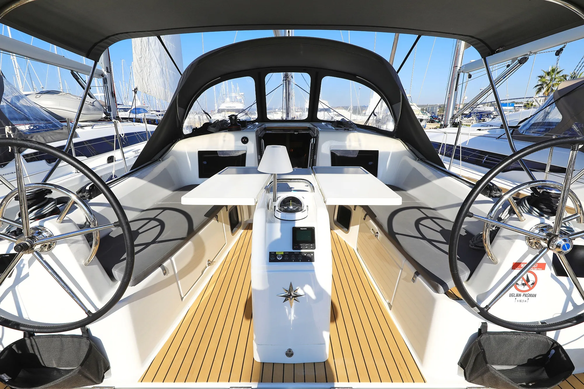 Image slide 24844