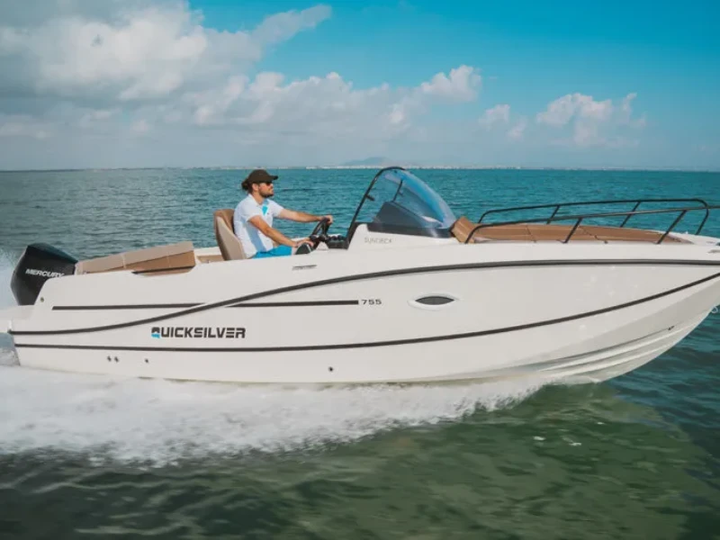 Quicksilver Activ 755 Sundeck Quicksilver Active 755 sundeck boat image