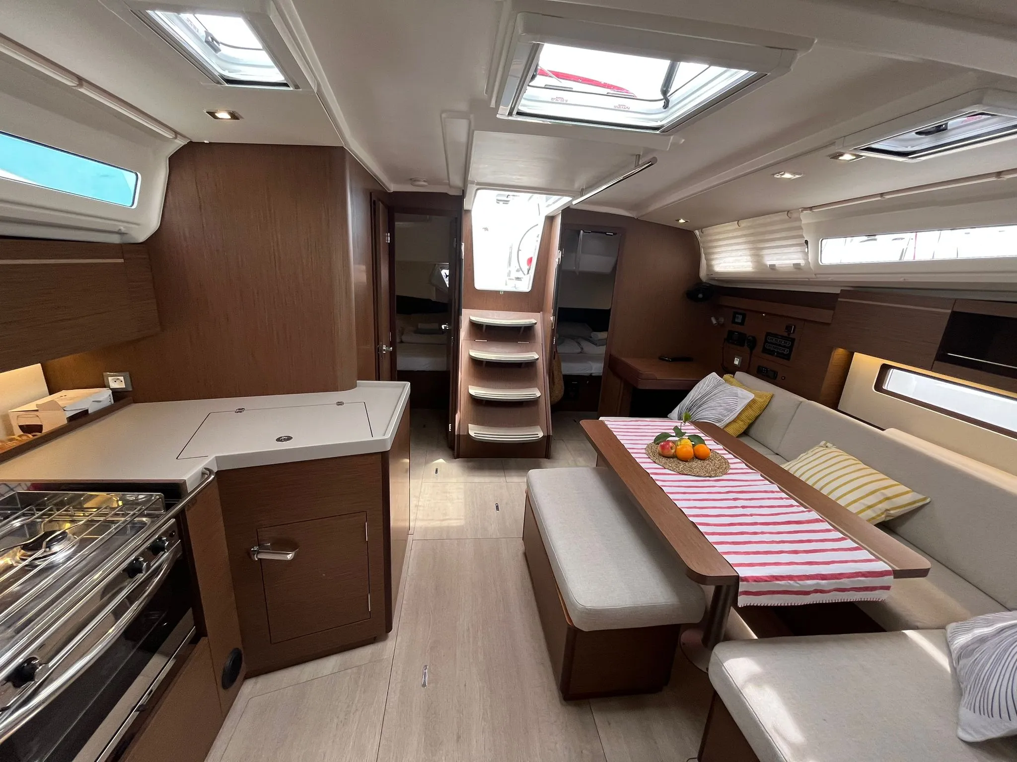 Image slide 248607